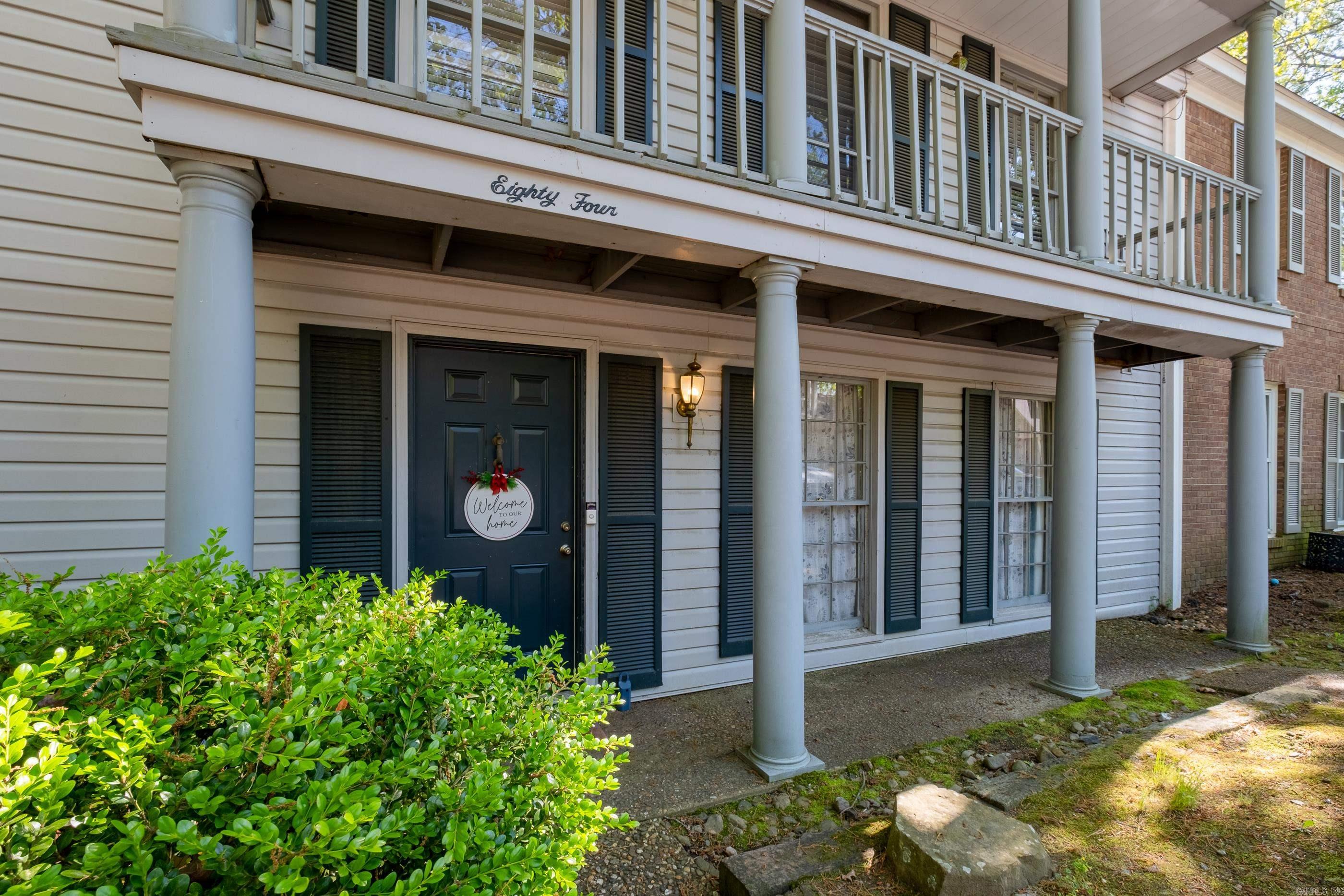 KINGSBRIDGE TWNHSE - Residential