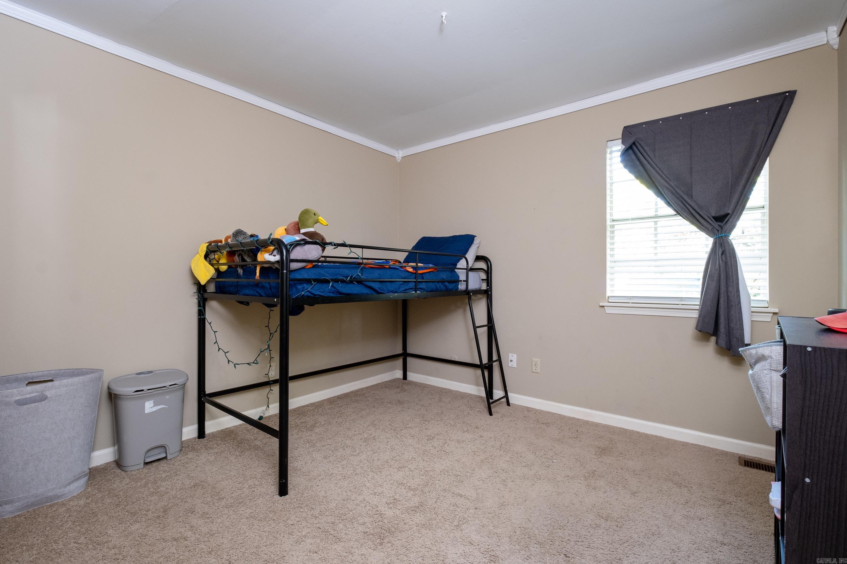 KINGSBRIDGE TWNHSE - Residential