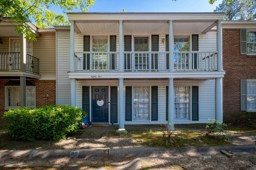 This Spacious 3 bedroom 2 1/2 bath Condo. offers a spacious living area with a wood-burning fireplace.  Directly off the living room is a private patio that is great for entertaining.  Upstairs all 3 bedrooms, The Master bedroom has walk-in closets and a double vanity in the master bathroom. This one is a must-see.