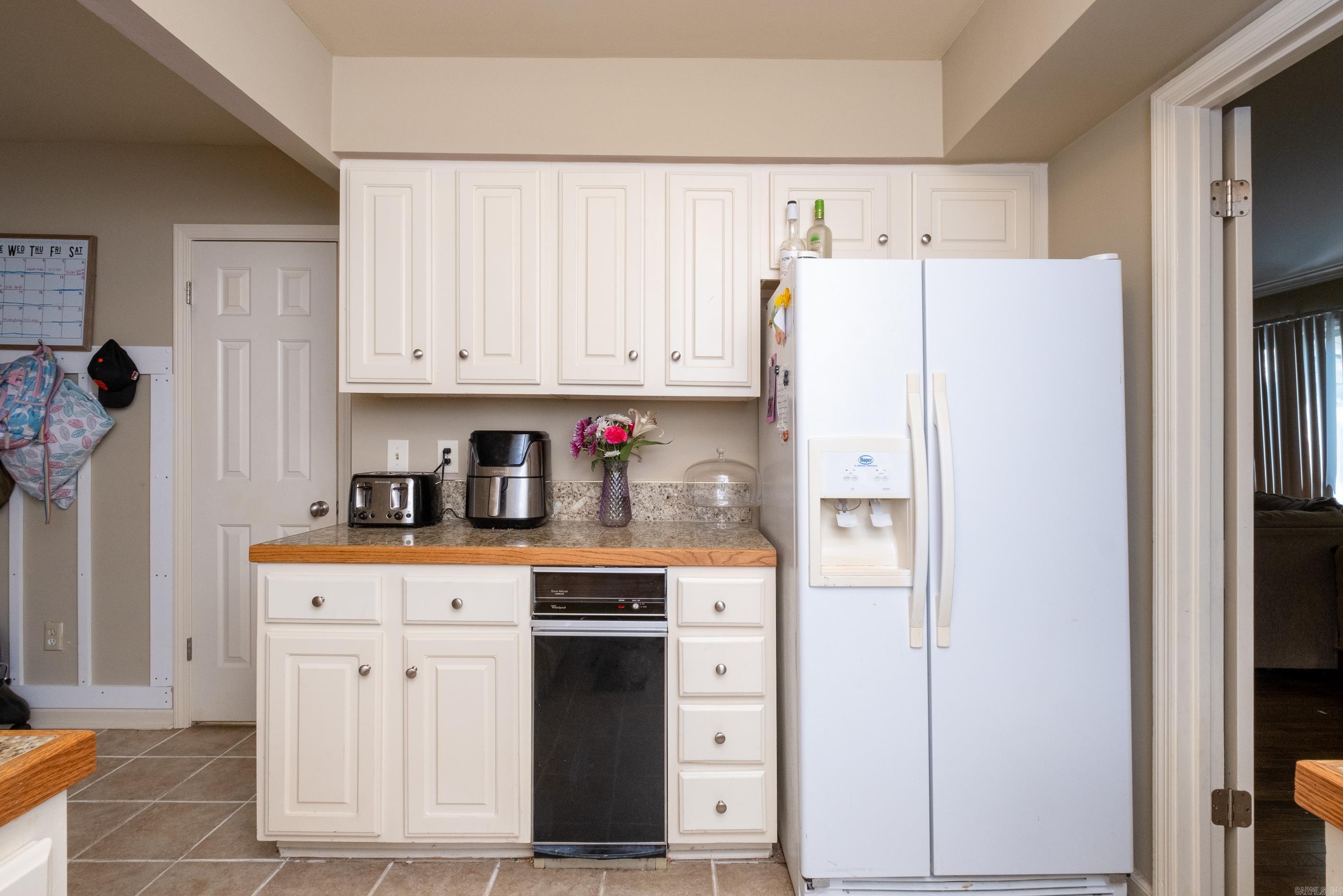 KINGSBRIDGE TWNHSE - Residential