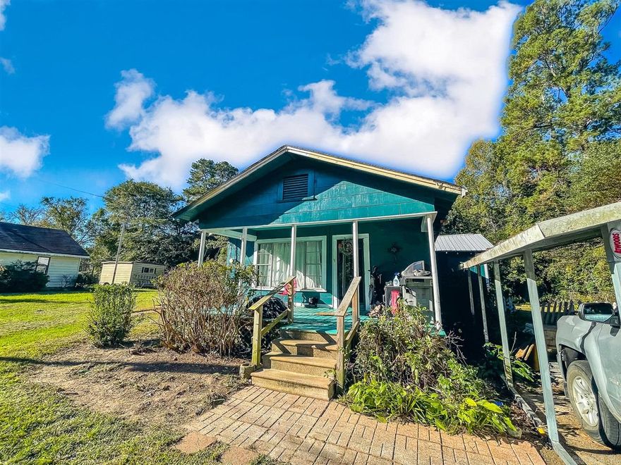 If youre looking for a great starter home, this two bedroom one bath house may be a great place to make your move! The roof and roofing insulation was installed in 2020, and the heat and air unit, new ductwork, and insulation was installed in 2018.    Enjoy a spacious kitchen with oversized gas stove, generous living areas, and a wood deck overlooking a partially fenced yard. Theres also a bonus room that could be used as an office or pantry. The location has minimal traffic with it being within a dead-end neighborhood. Carport to remain.    With your finishing touches, you can make this your home at a fair price!    *Stainless steel fridge and washer and dryer included with a reasonable offer!    Square footage, tax information and year built are taken from local courthouse records.    Call Hannah, 8708070768 for appointments.