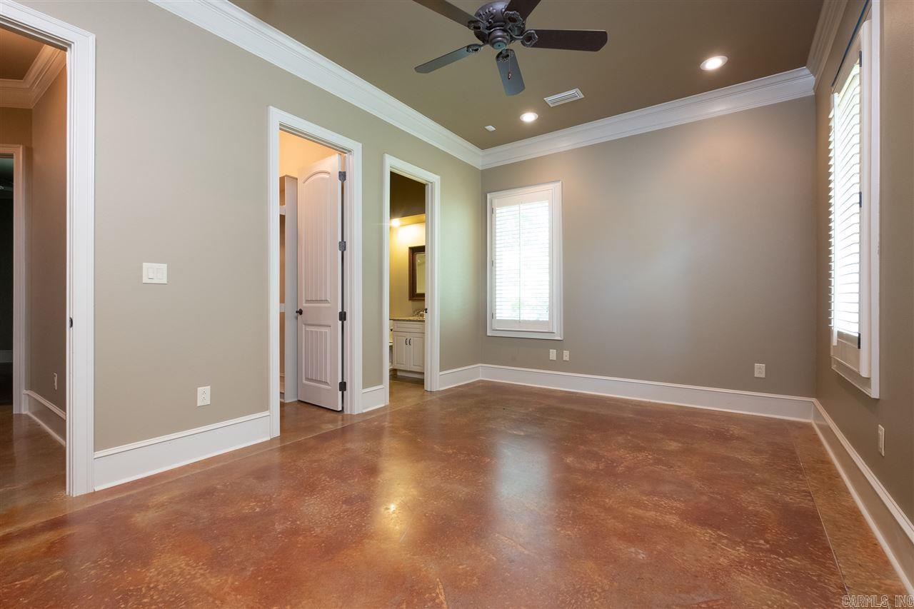 CHENAL DOWNS - Residential