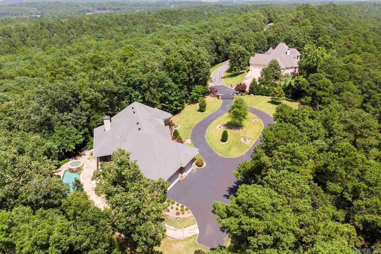 CHENAL DOWNS - Residential