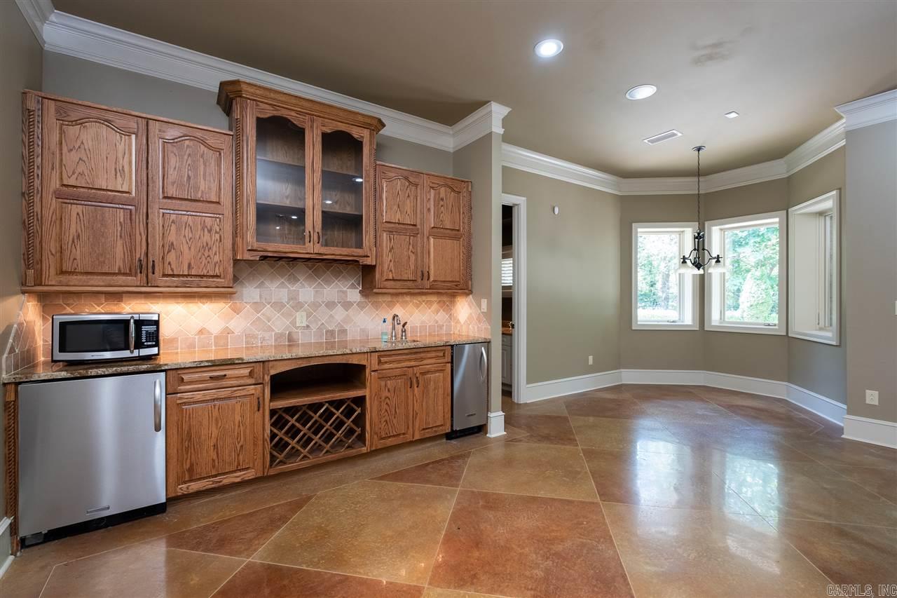 CHENAL DOWNS - Residential