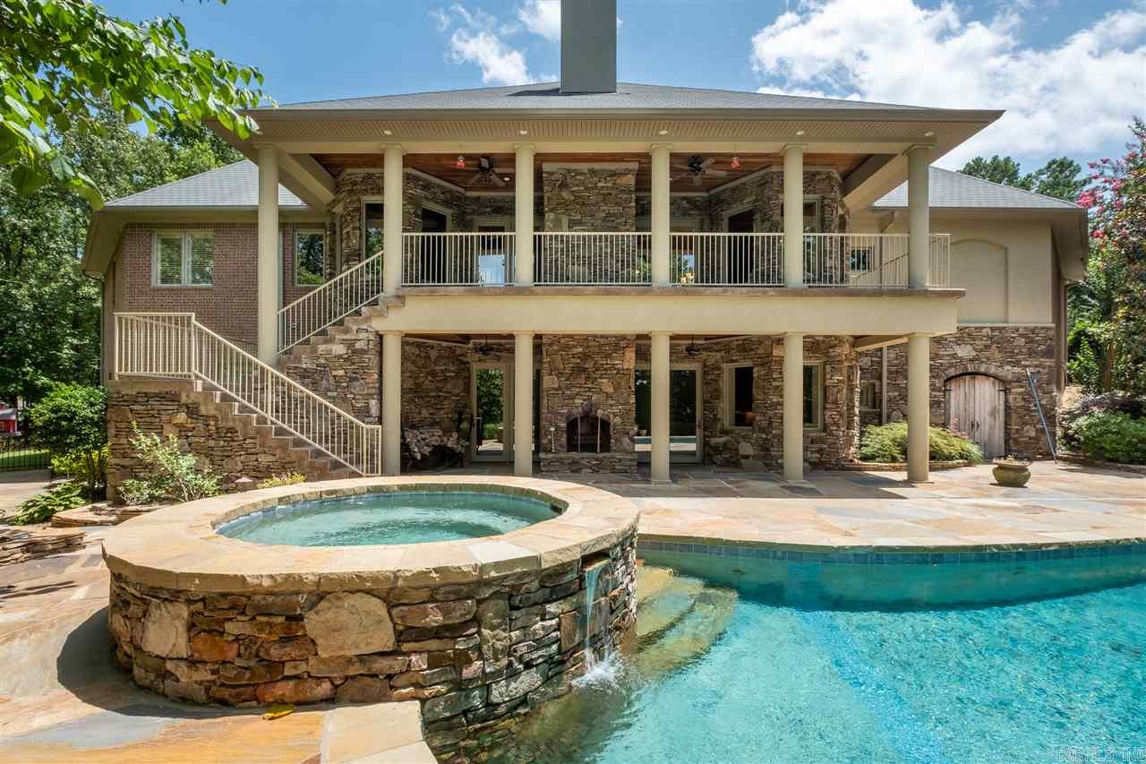 CHENAL DOWNS - Residential