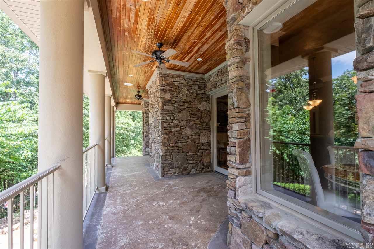 CHENAL DOWNS - Residential