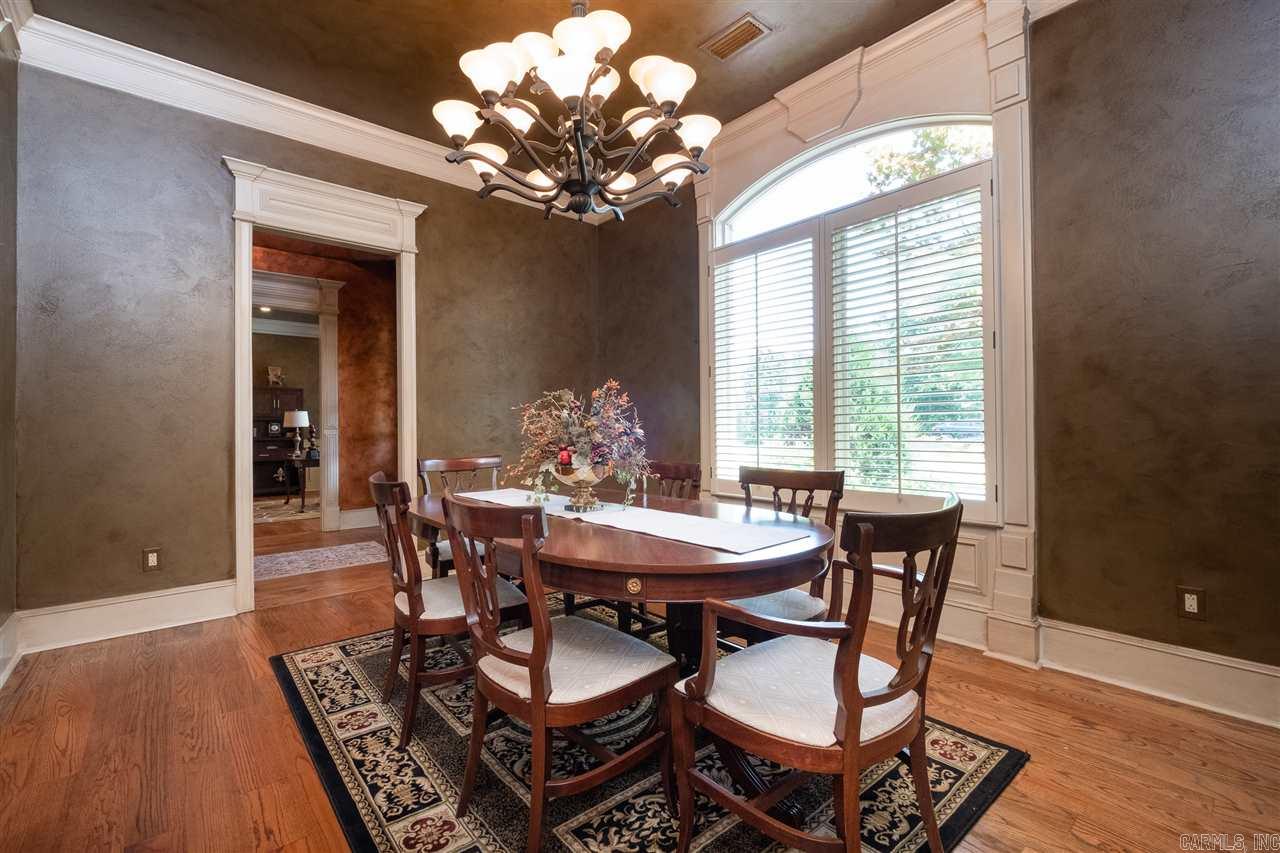 CHENAL DOWNS - Residential