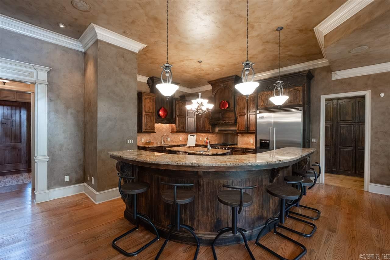 CHENAL DOWNS - Residential