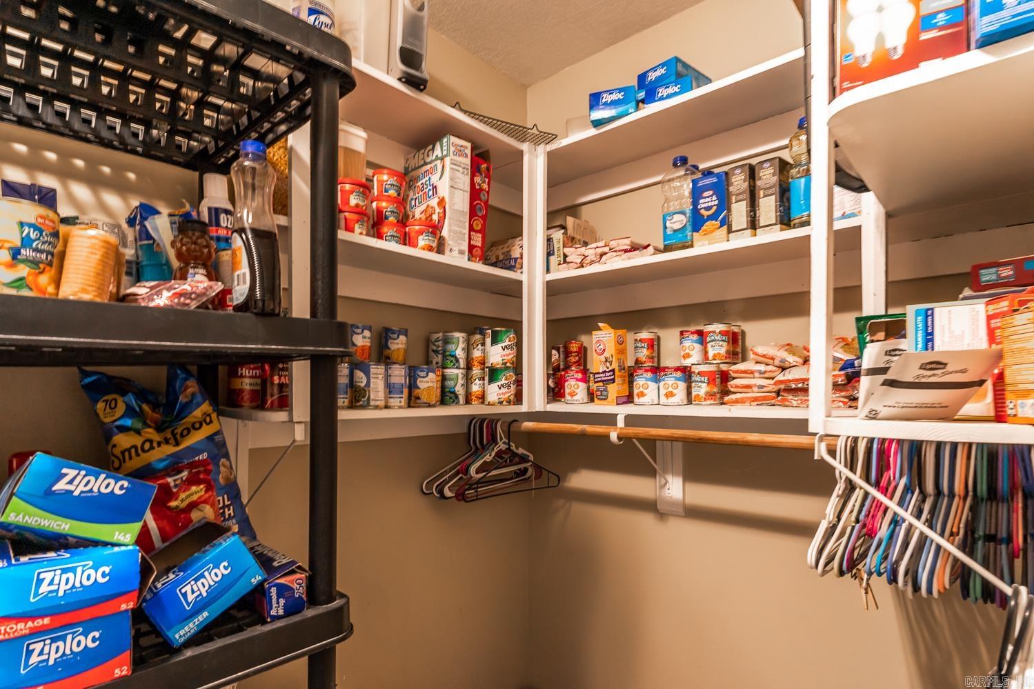 Walnut Corner - Residential