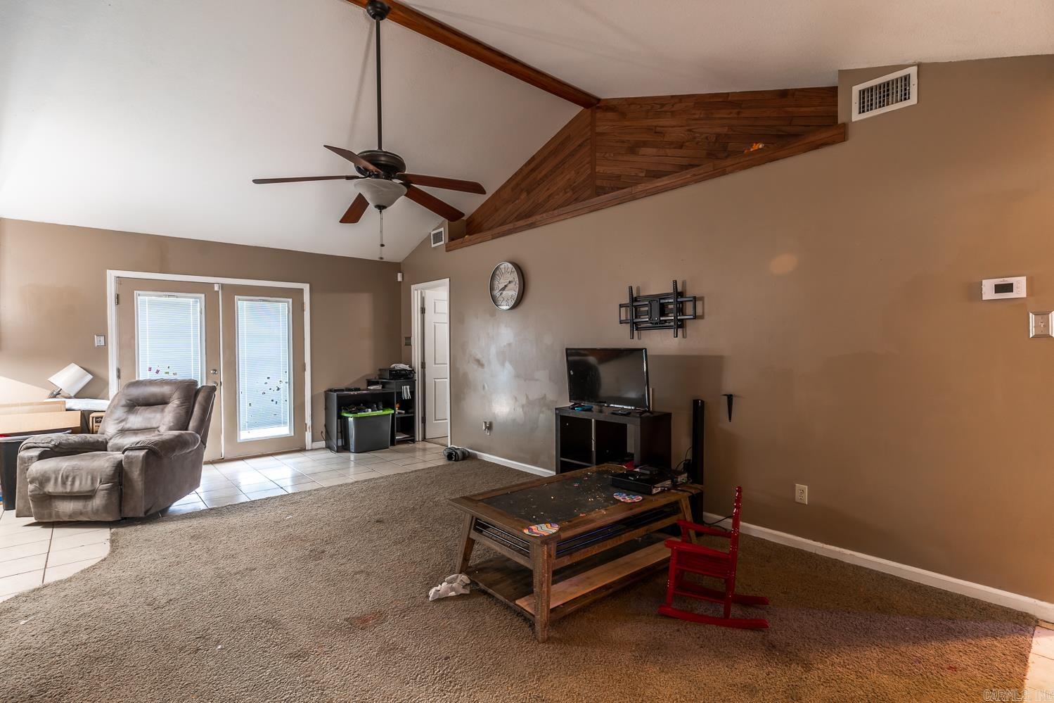 Walnut Corner - Residential