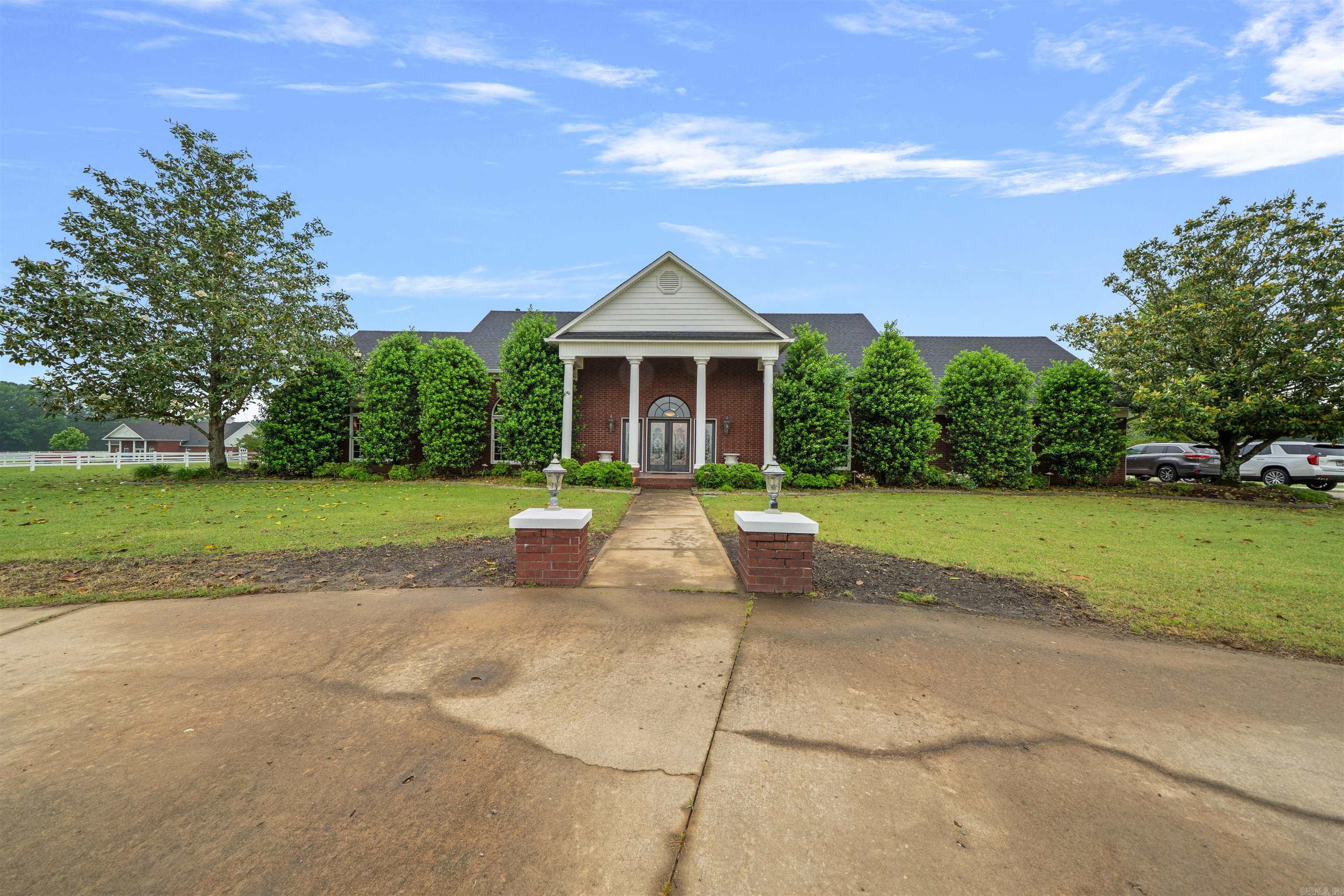 Metes & Bounds - Residential