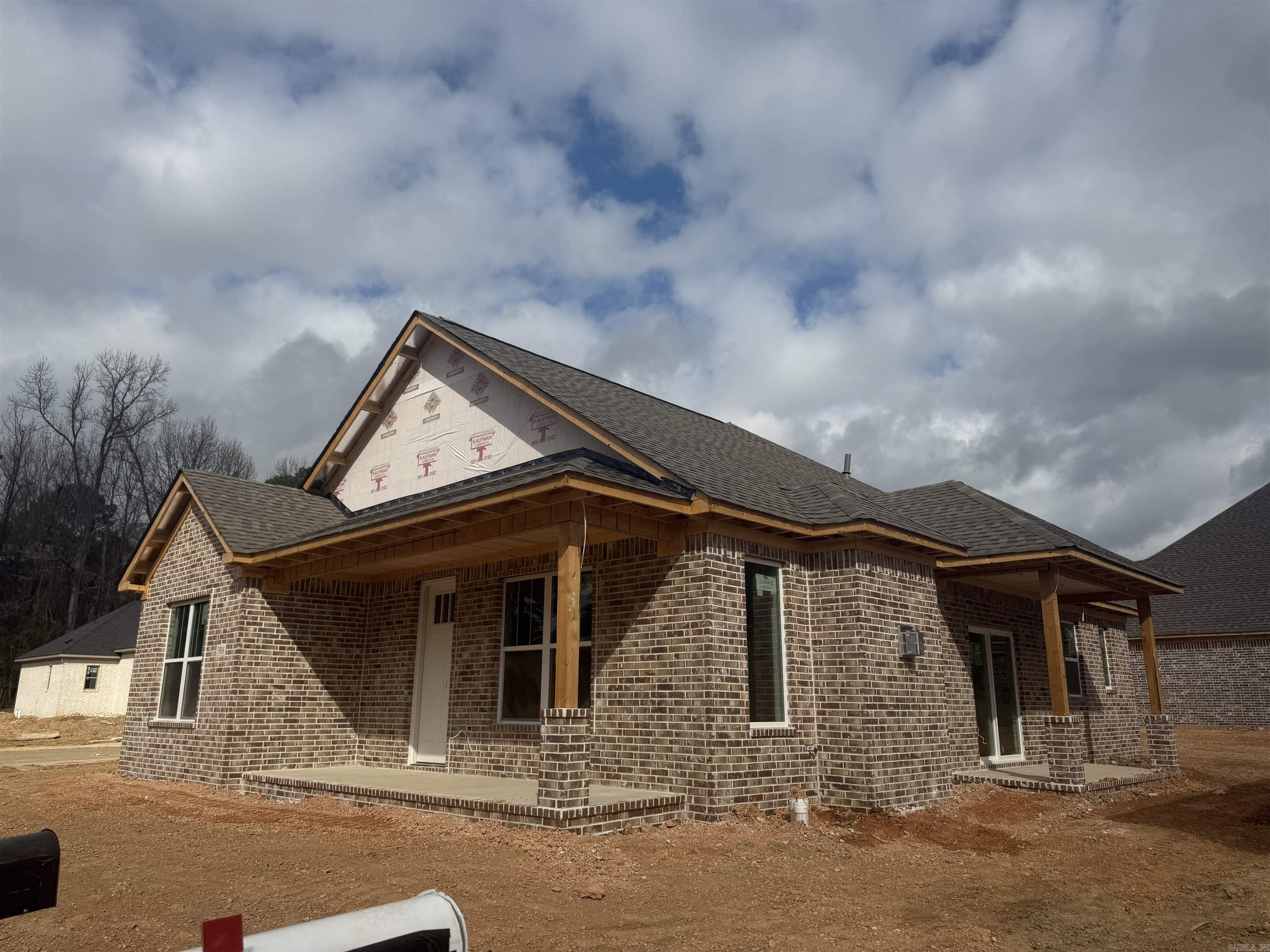 SPENCER CROSSING LLC - Residential