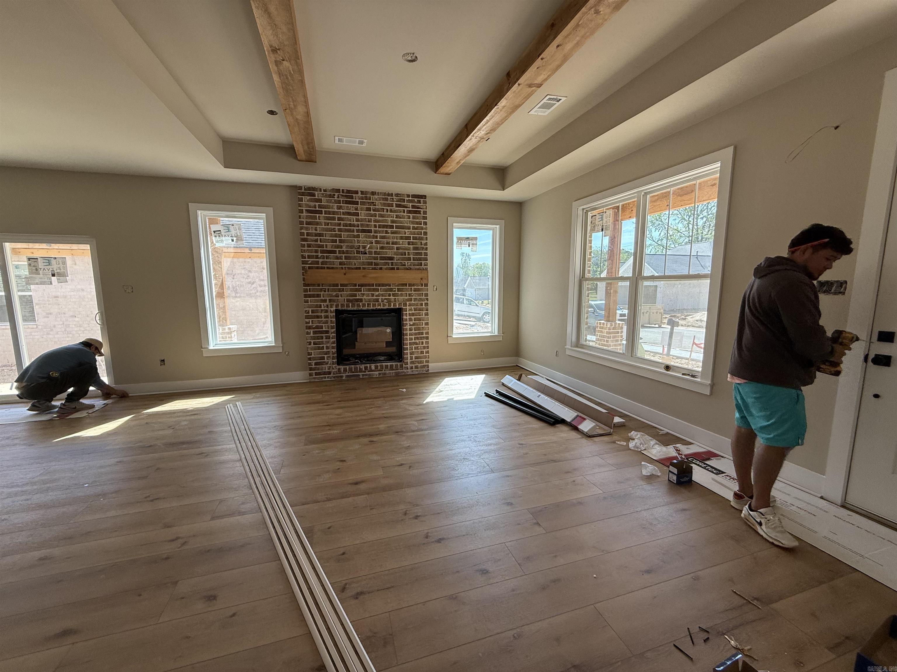 SPENCER CROSSING LLC - Residential