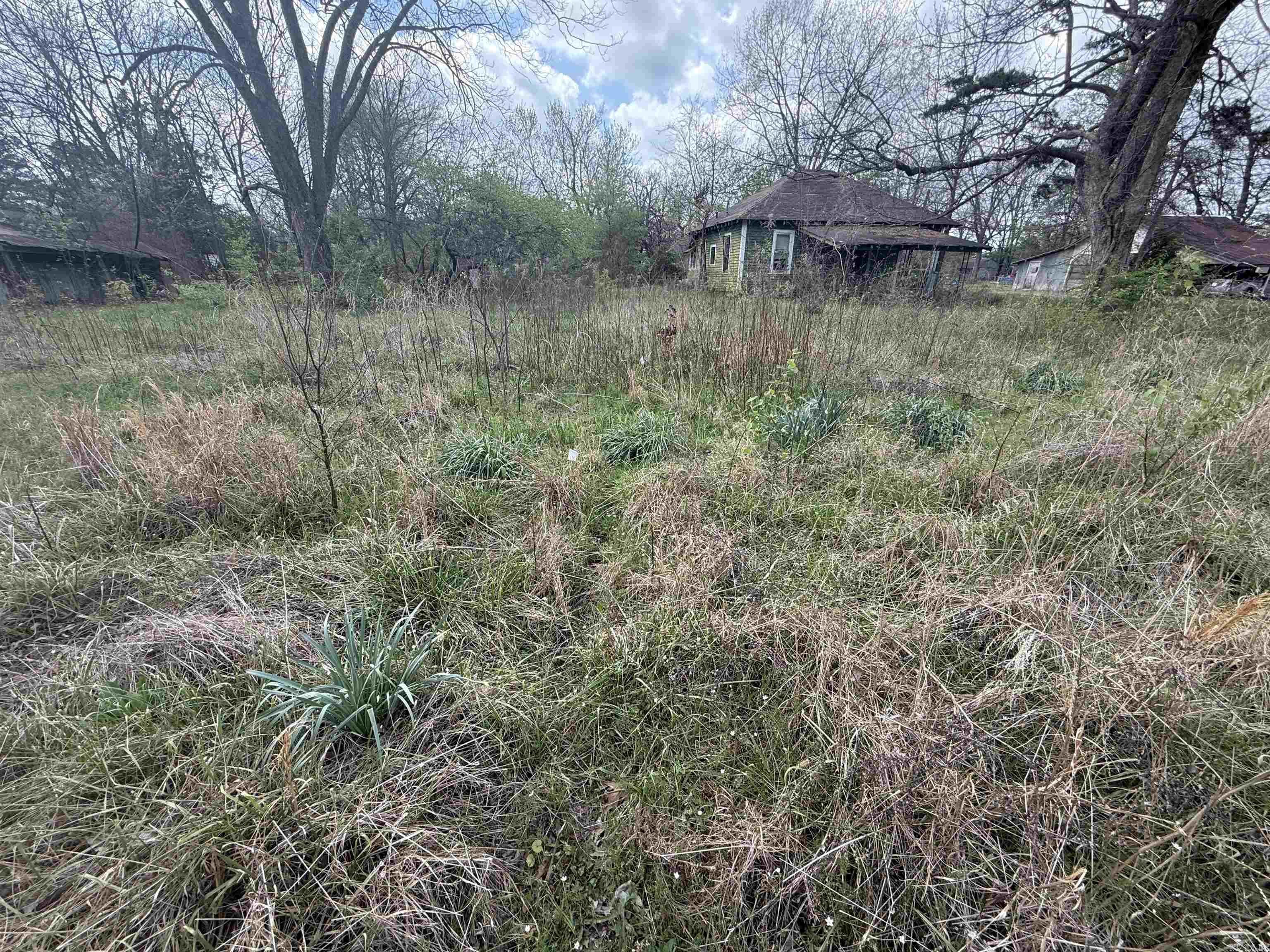 BRADFORD ORIGINAL TOWN - Residential