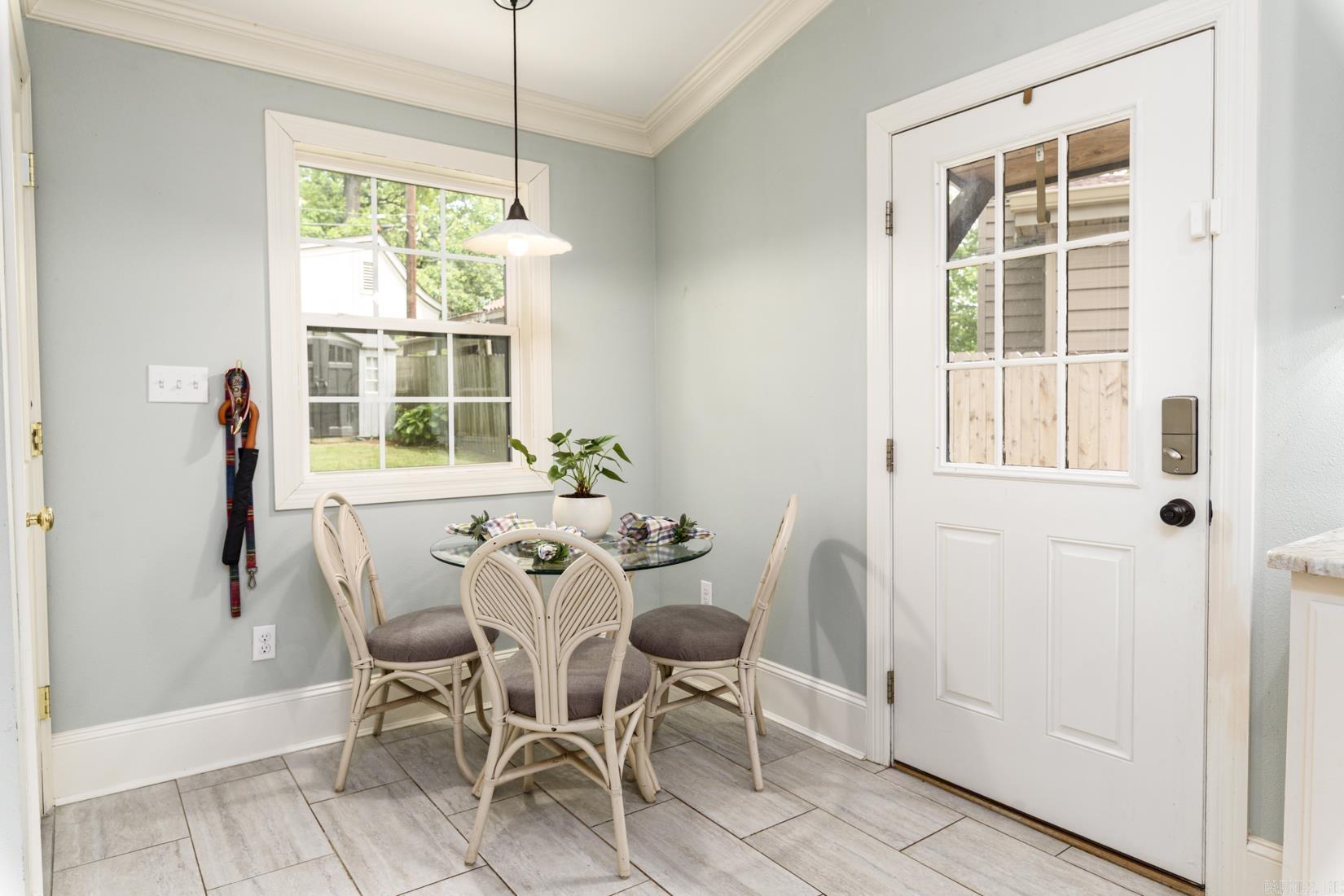 CLIFFEWOOD - Residential