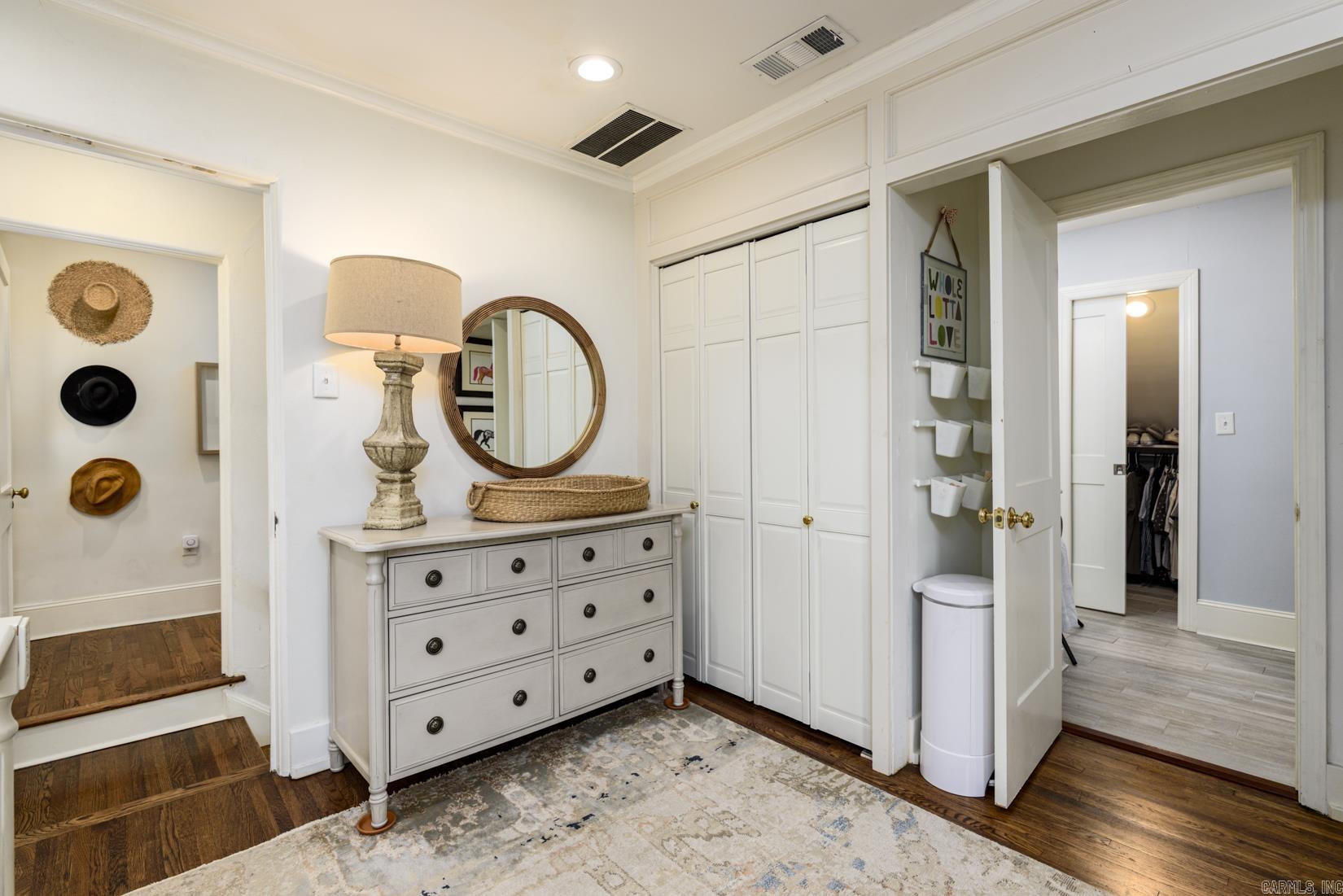 CLIFFEWOOD - Residential