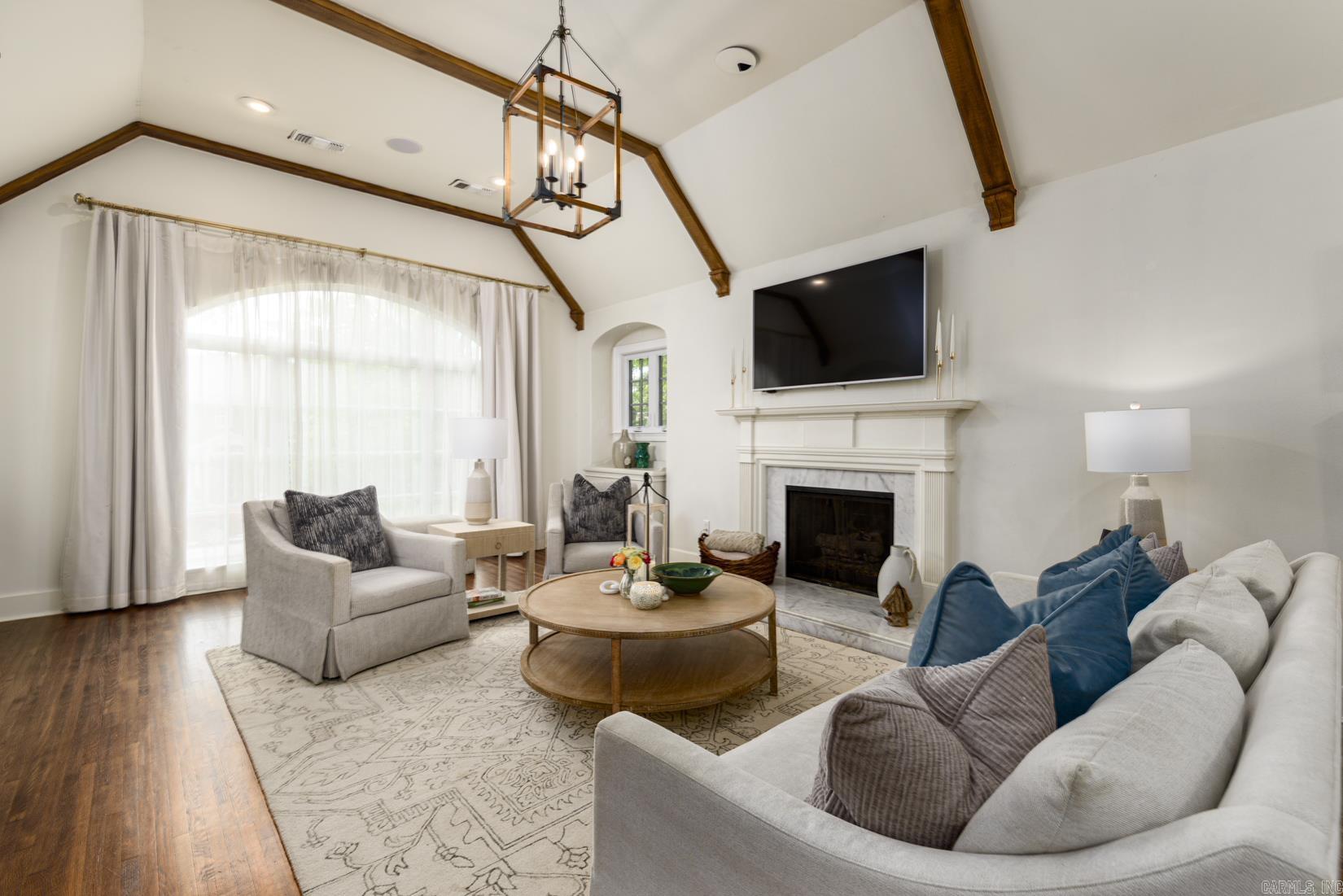 CLIFFEWOOD - Residential