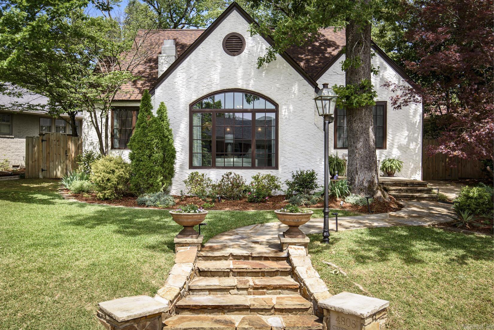 CLIFFEWOOD - Residential