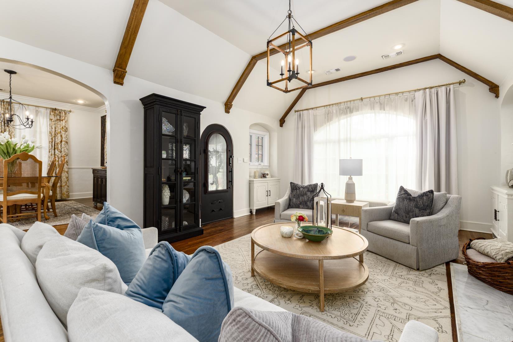 CLIFFEWOOD - Residential