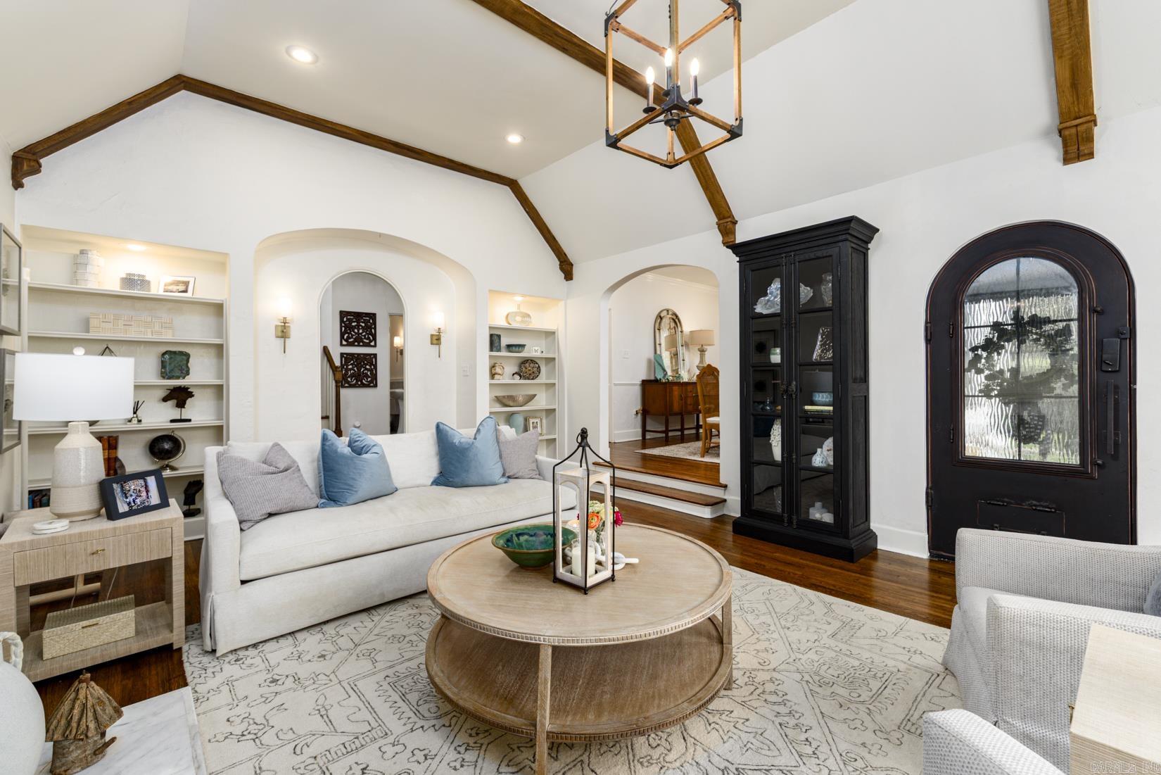 CLIFFEWOOD - Residential