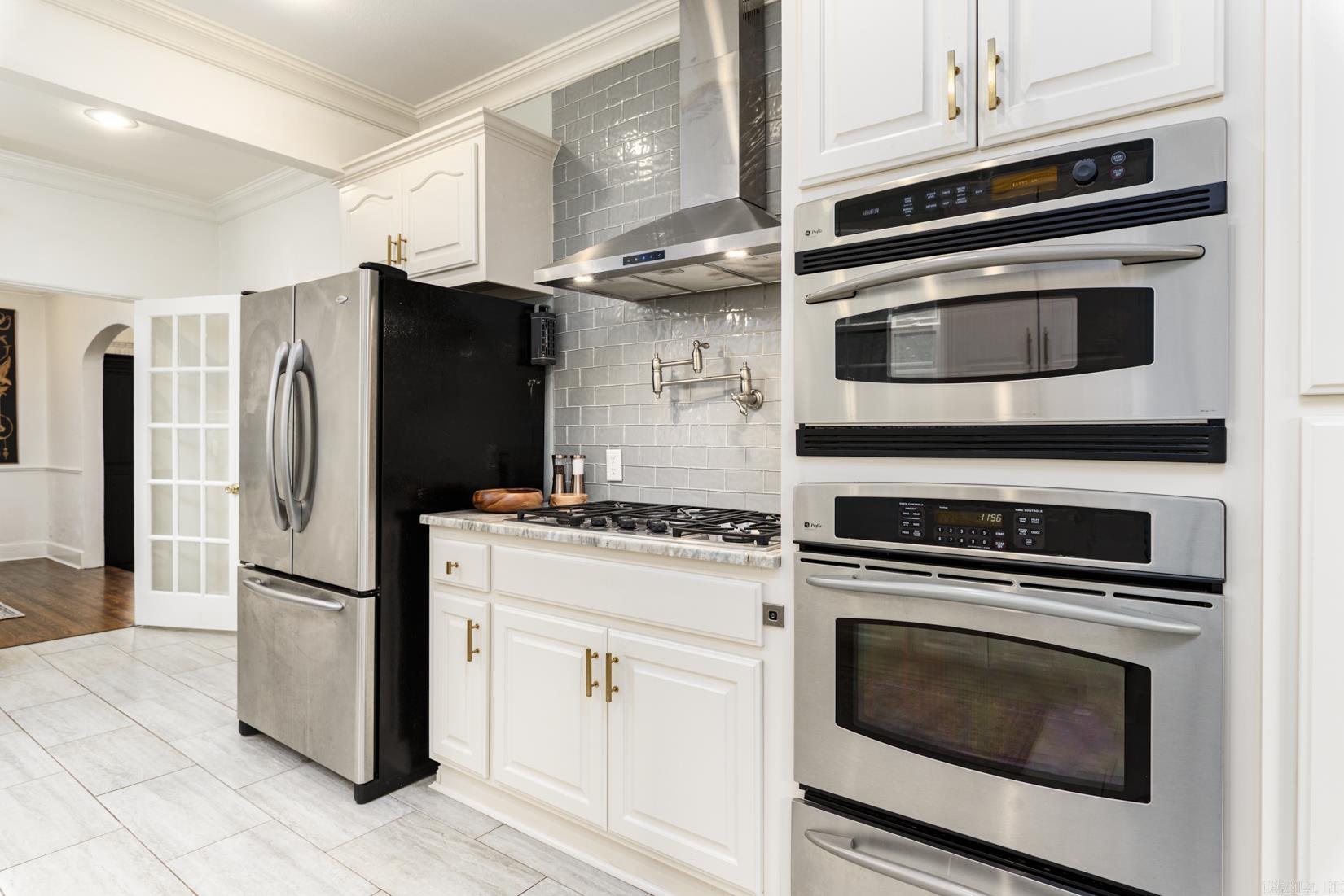 CLIFFEWOOD - Residential