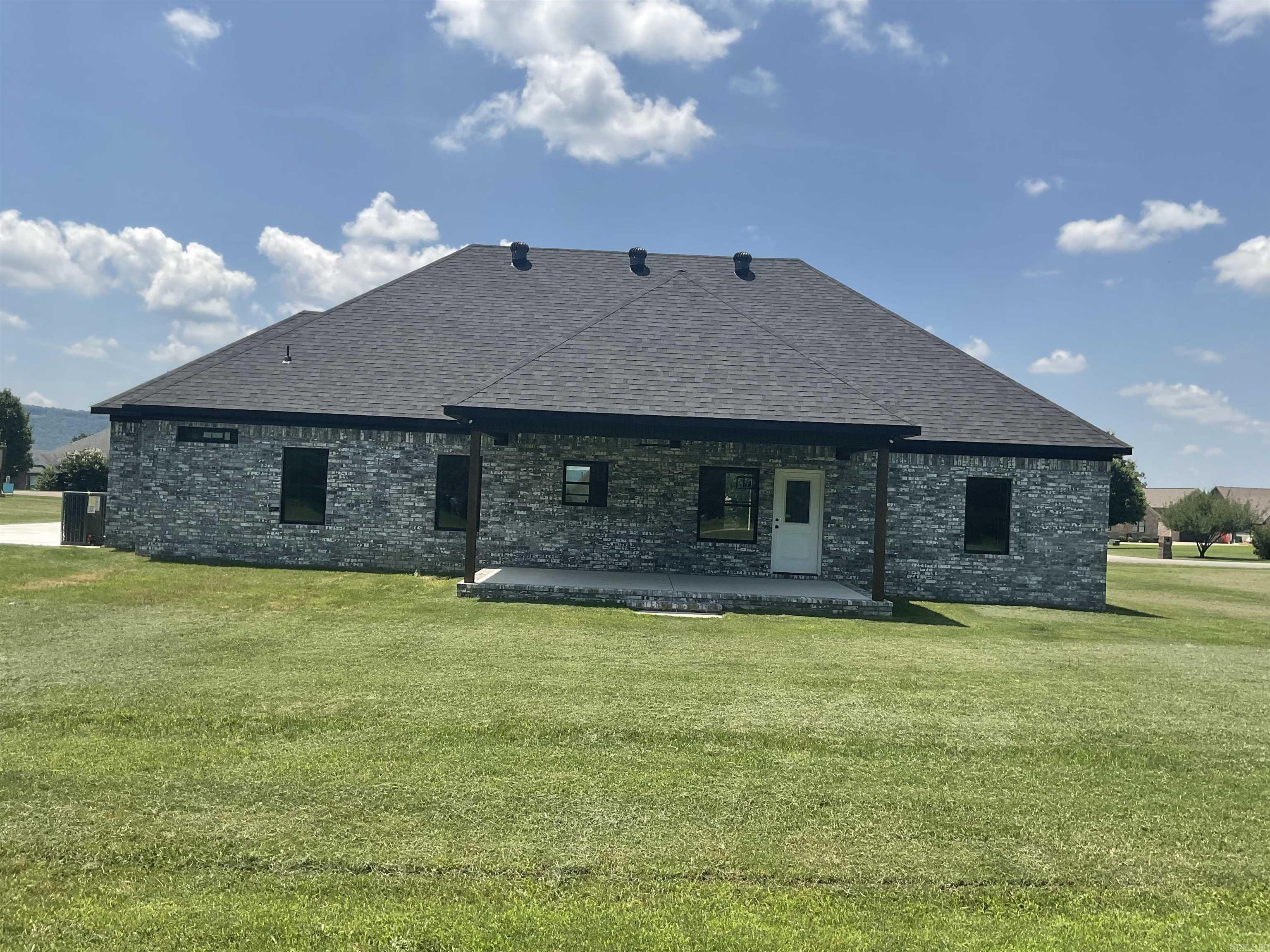 Landing at Emerald Isle - Residential