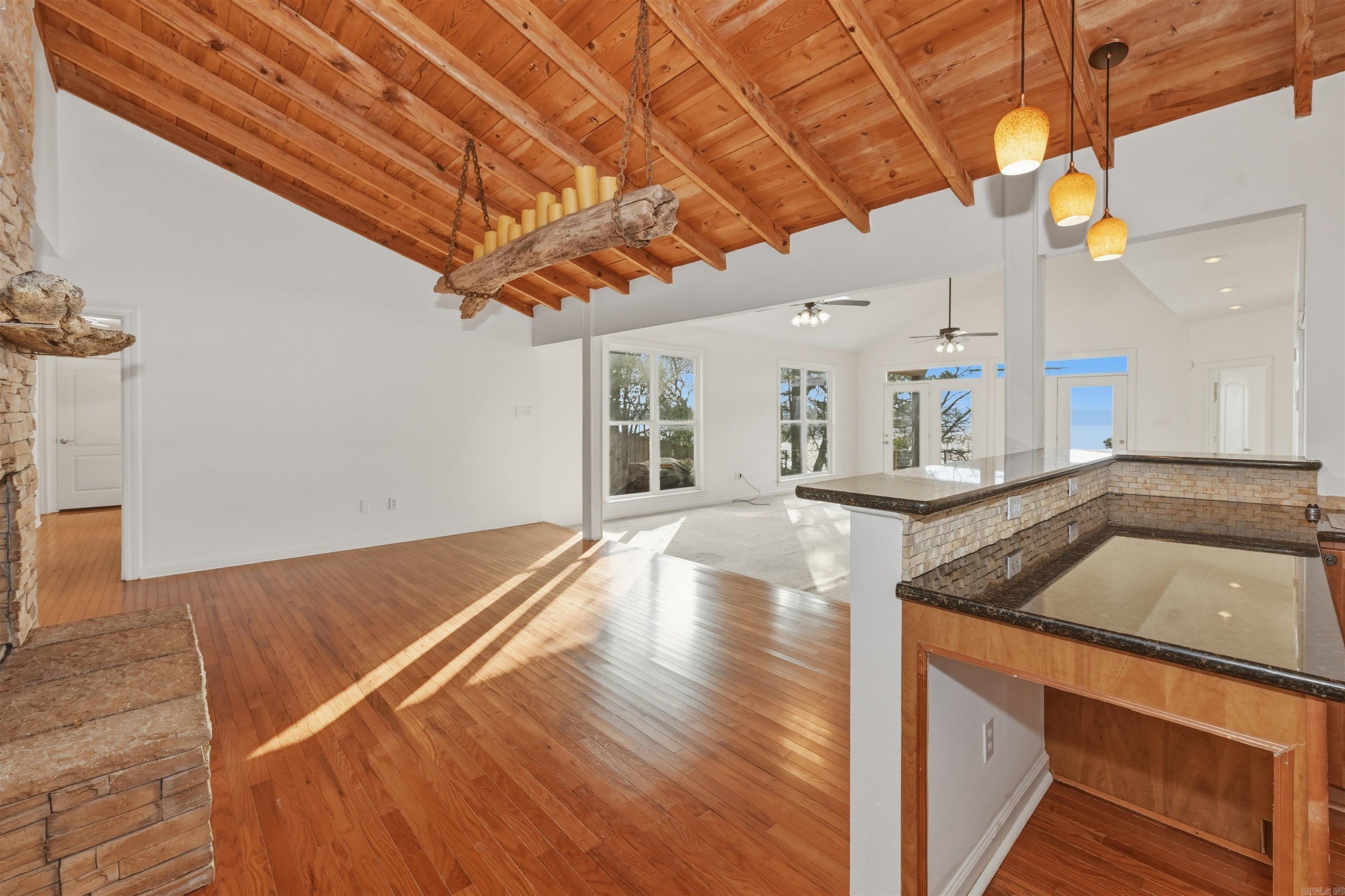 Hot Springs - Residential