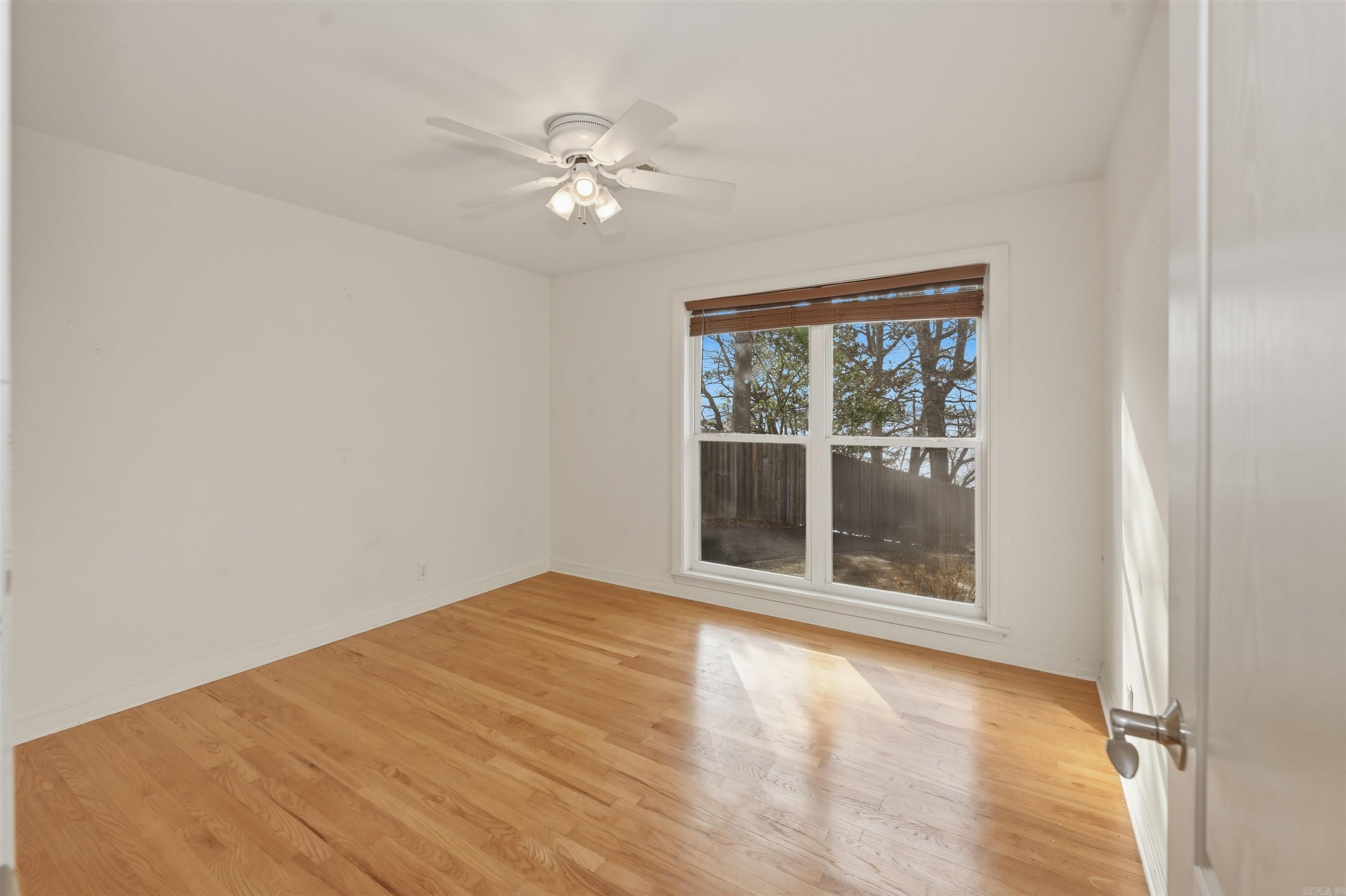 Hot Springs - Residential