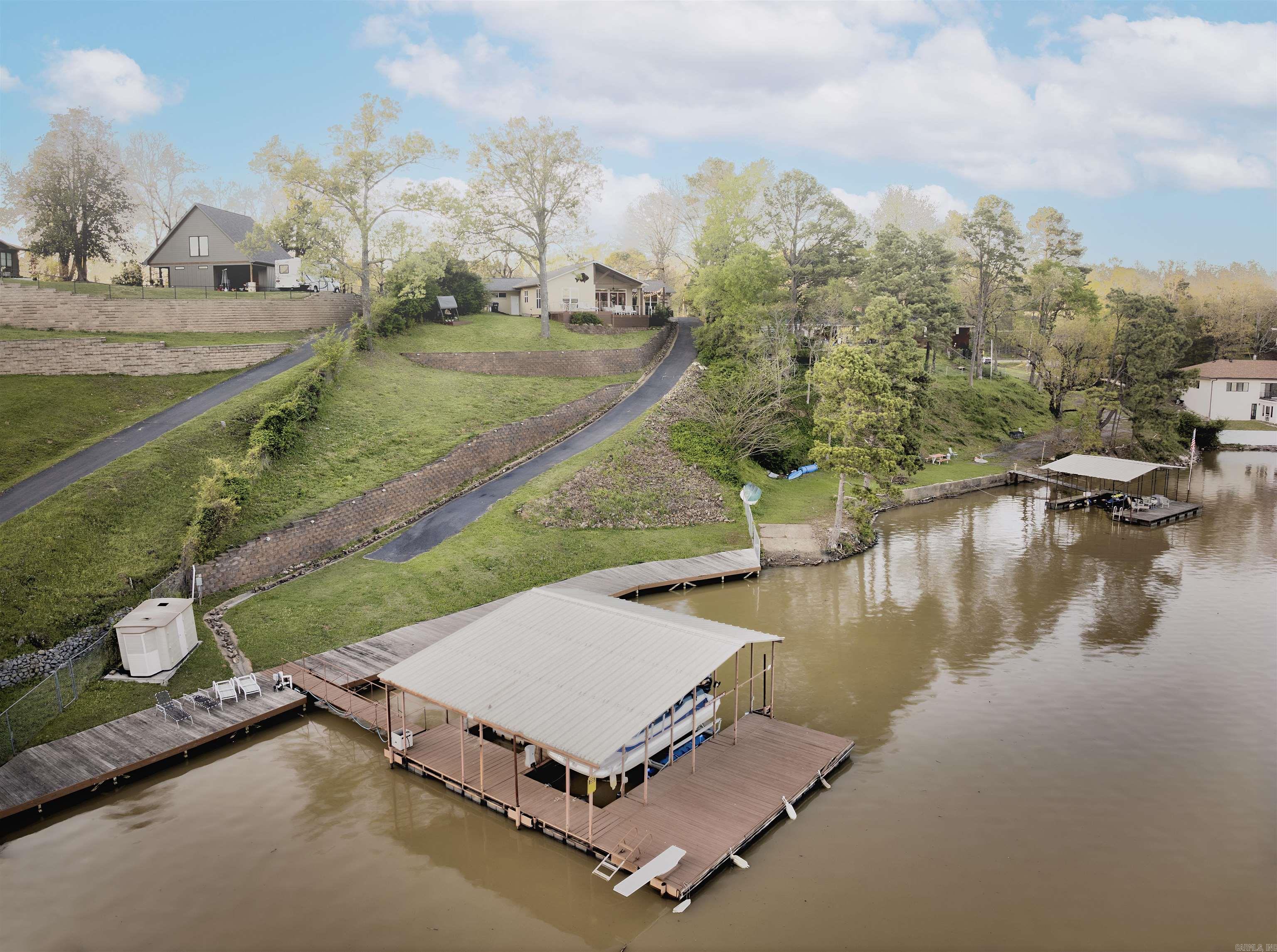 Hot Springs - Residential