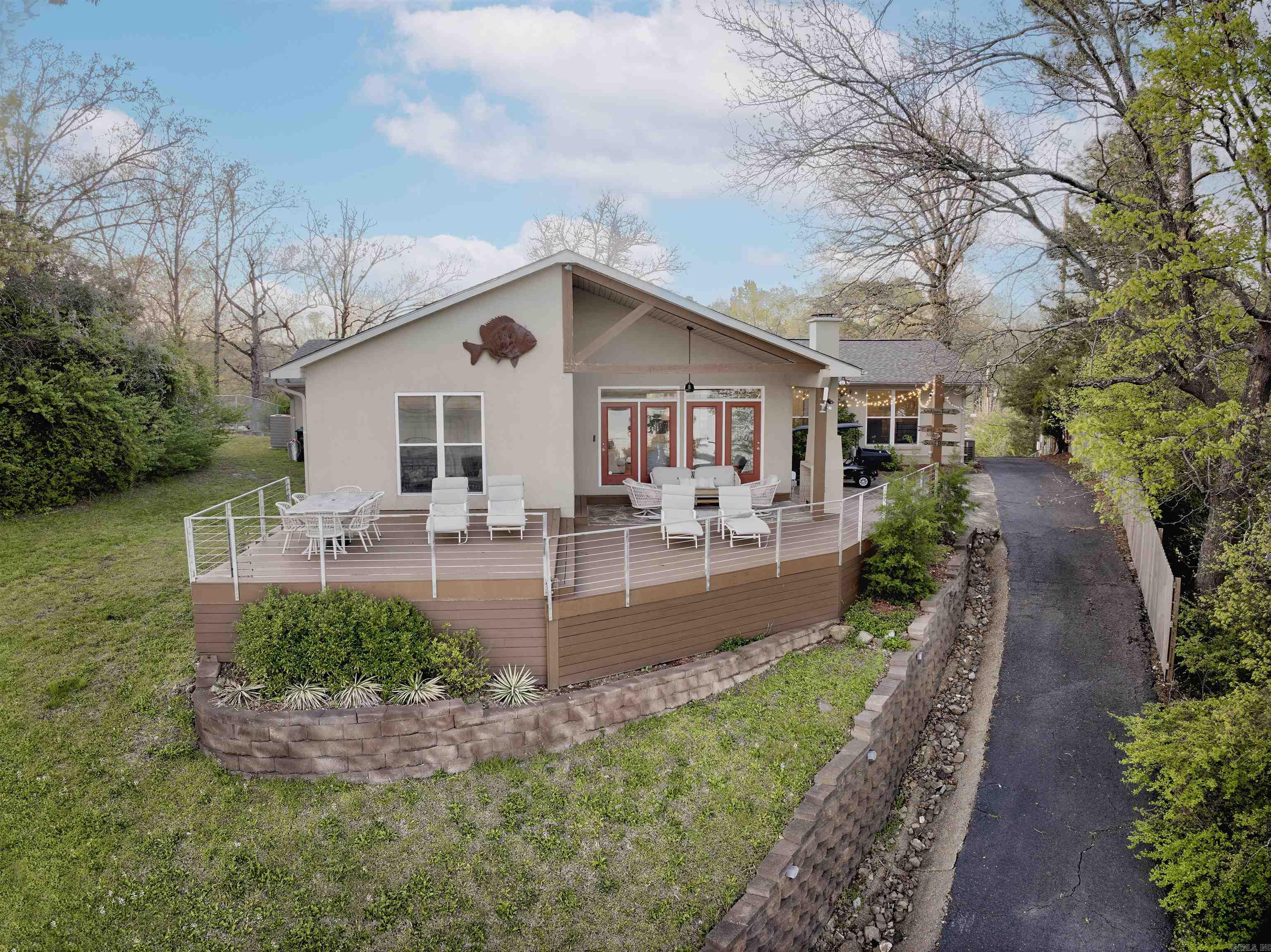 Hot Springs - Residential
