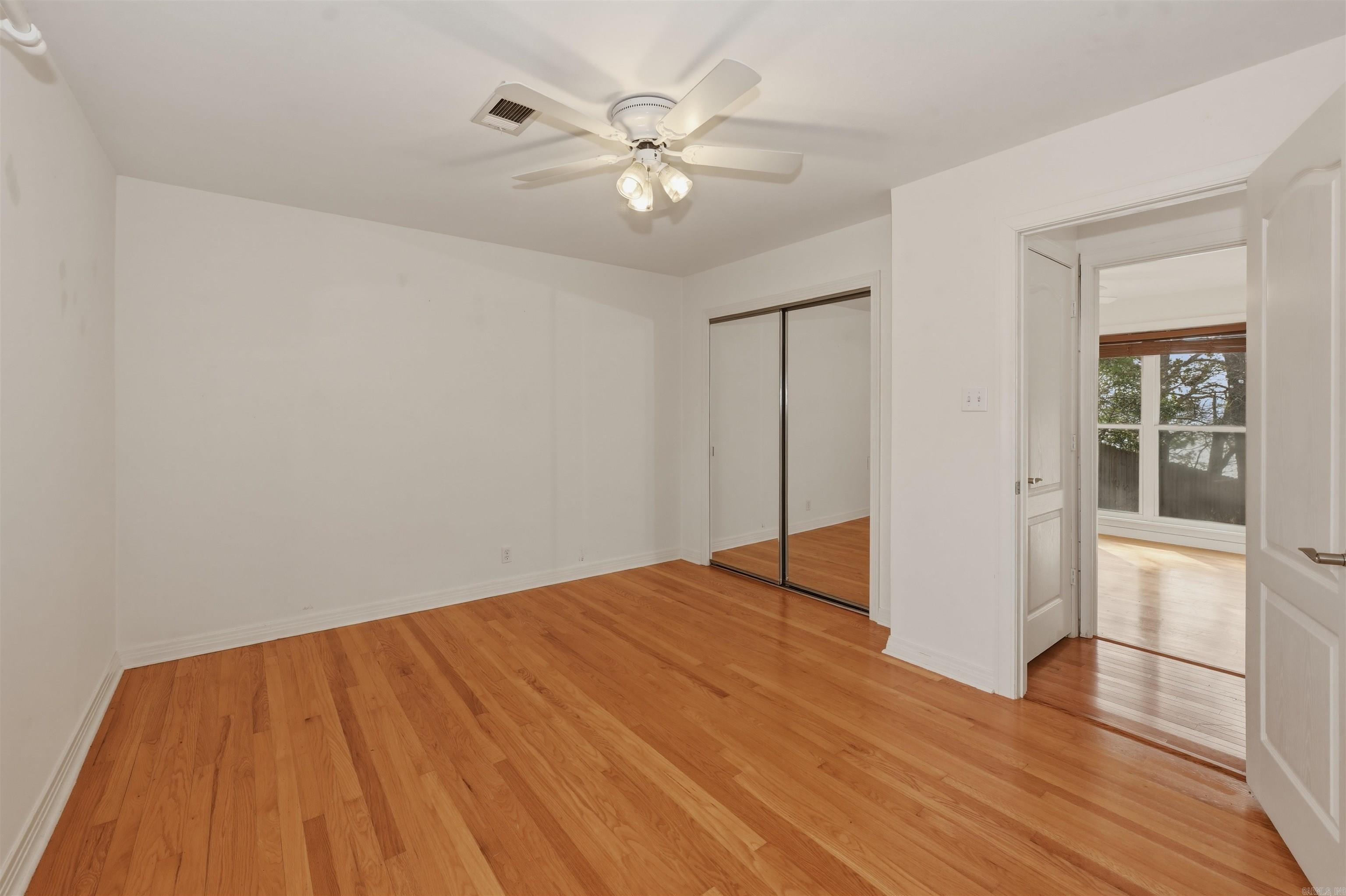 Hot Springs - Residential