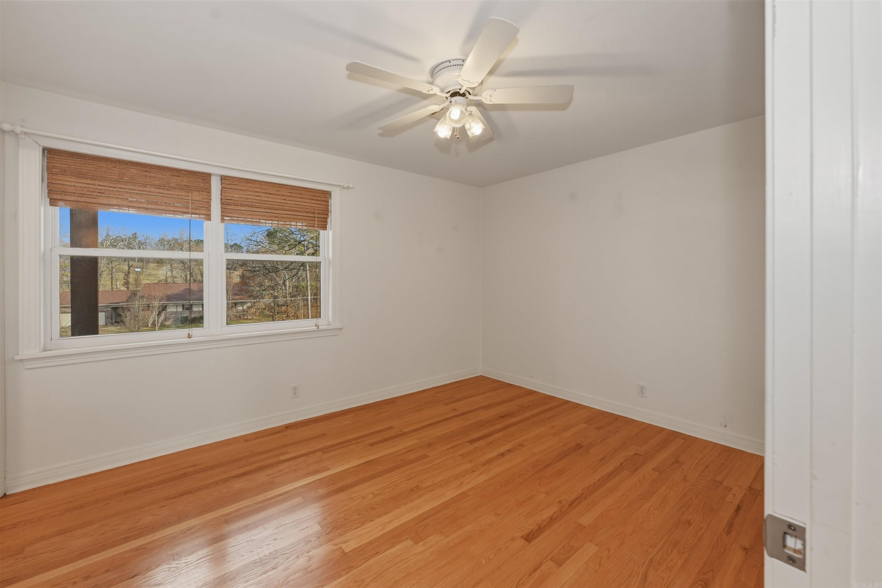 Hot Springs - Residential