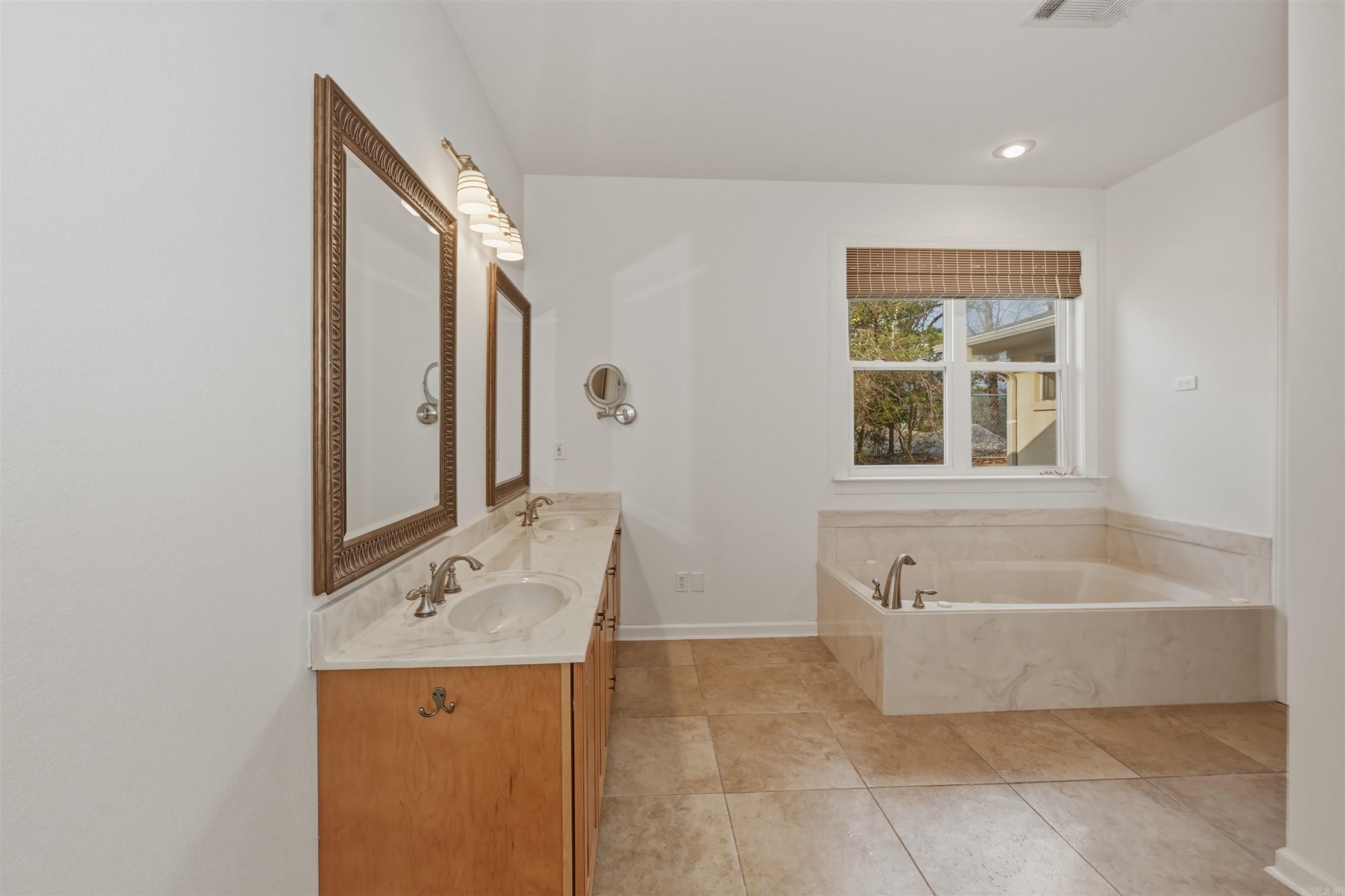 Hot Springs - Residential