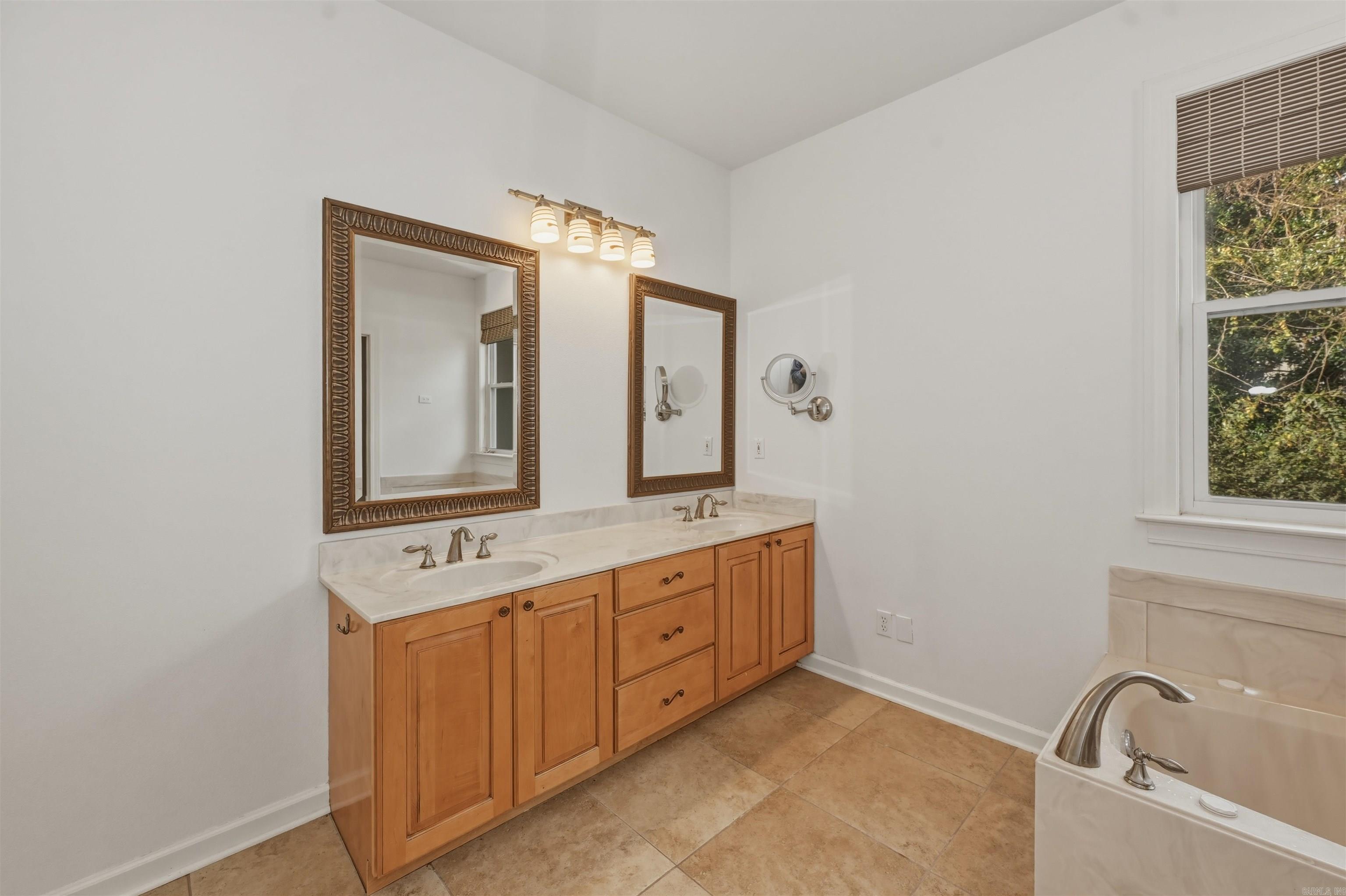 Hot Springs - Residential