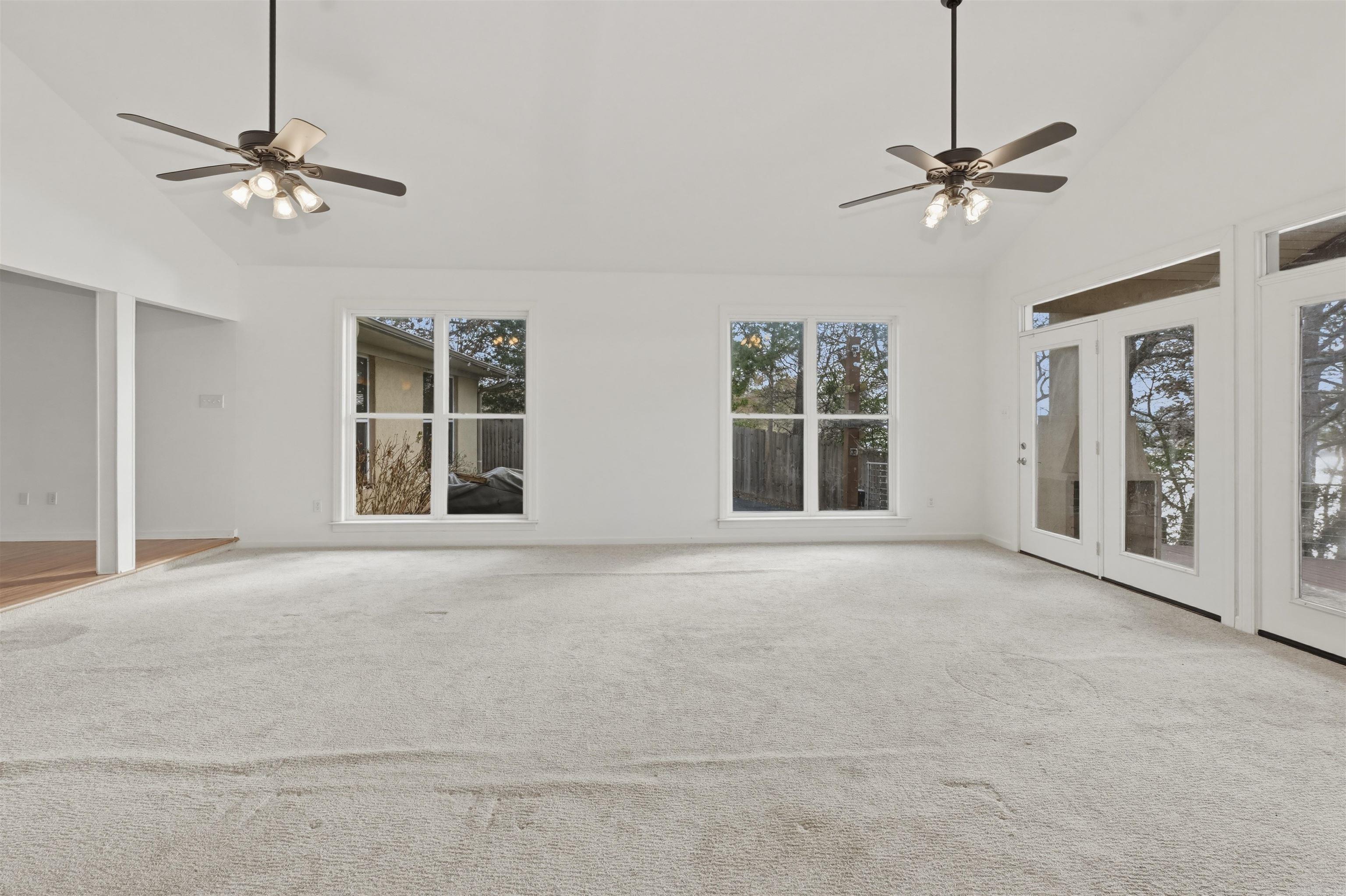 Hot Springs - Residential