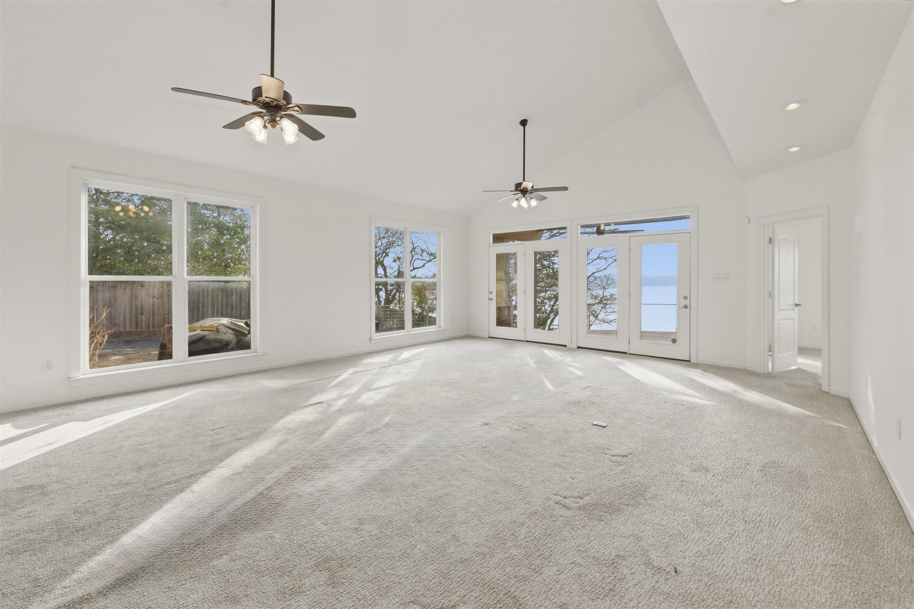 Hot Springs - Residential