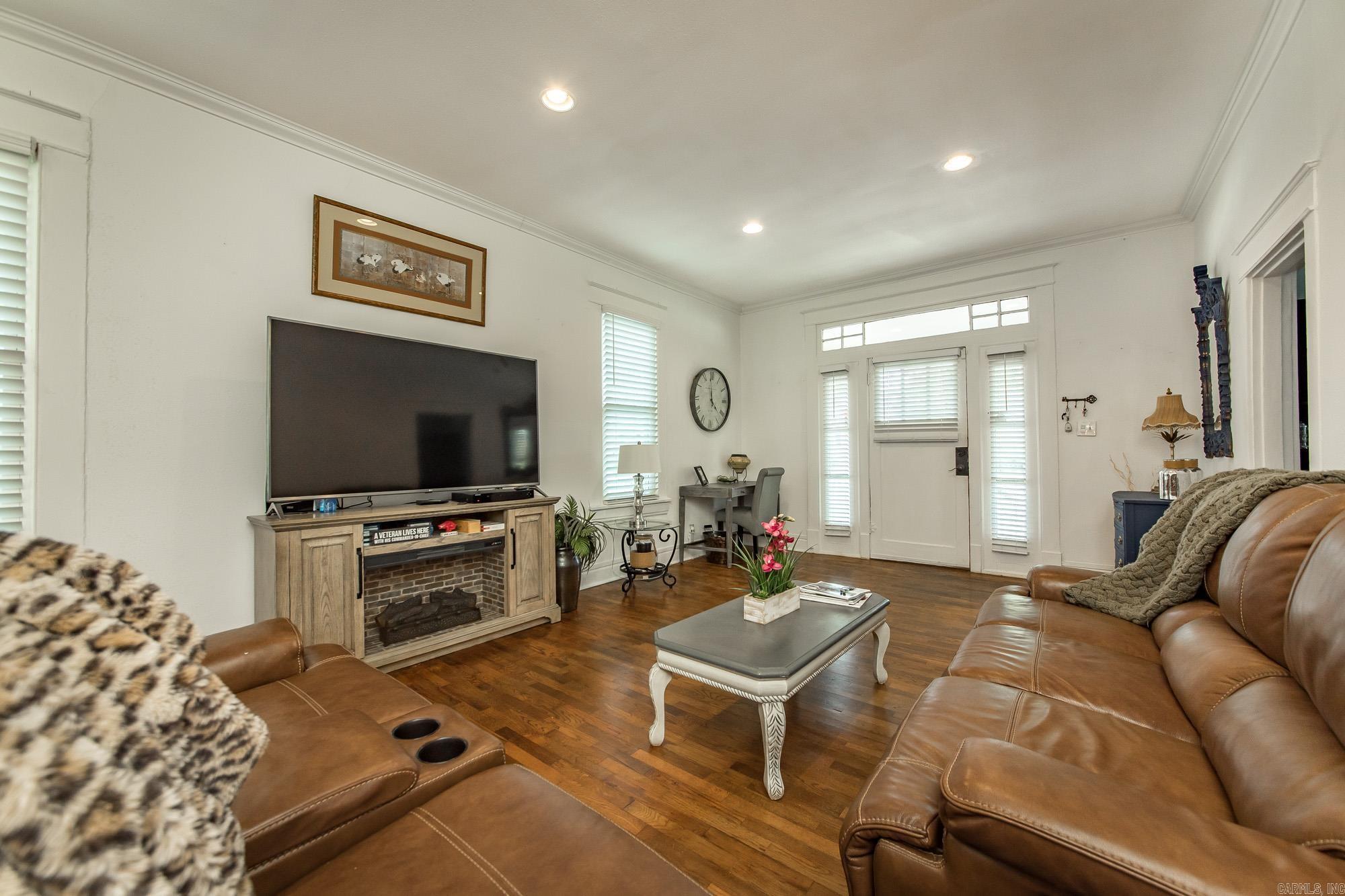 Elmhurst - Residential