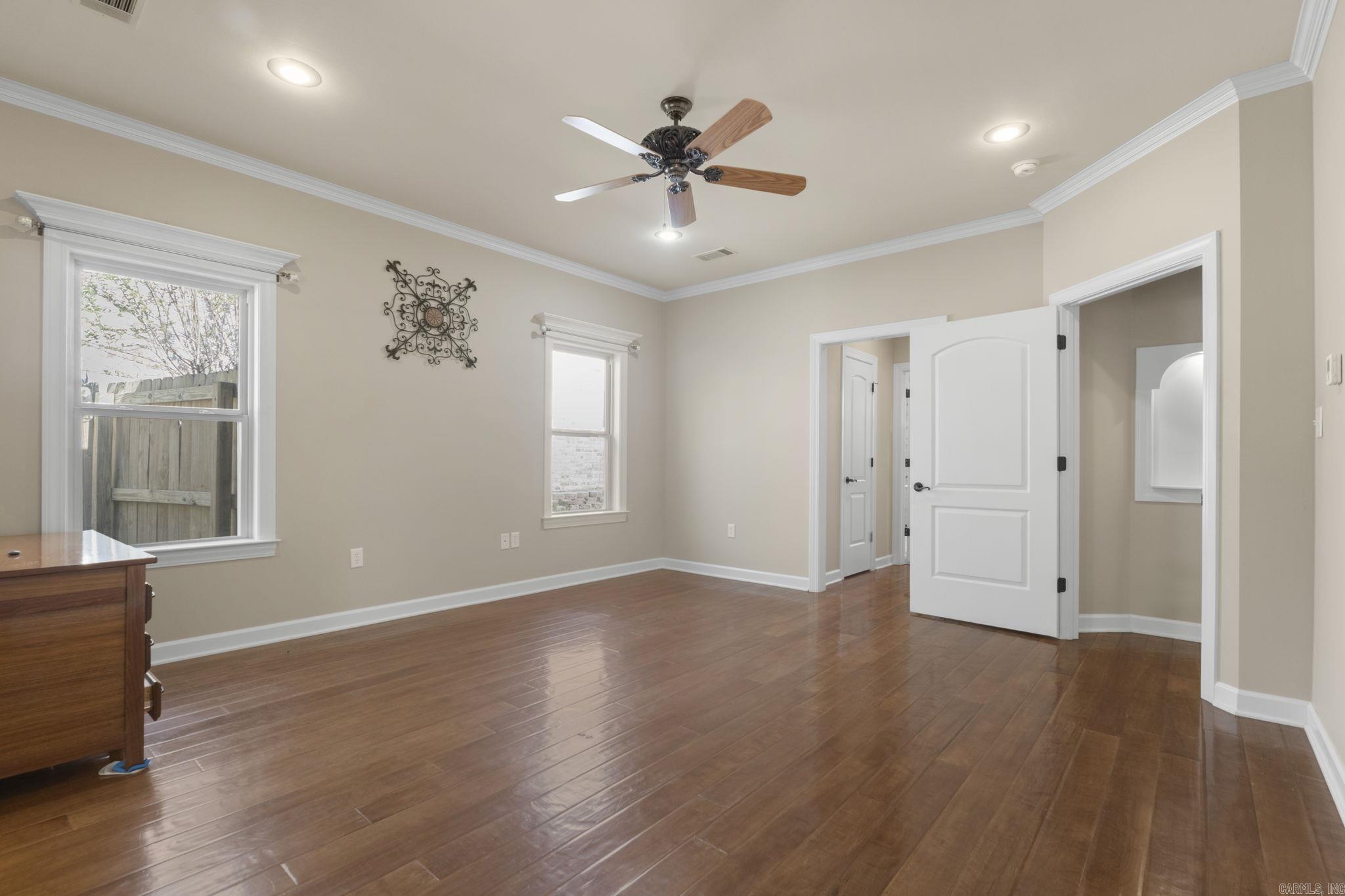 EDGEWATER ADDN - Residential