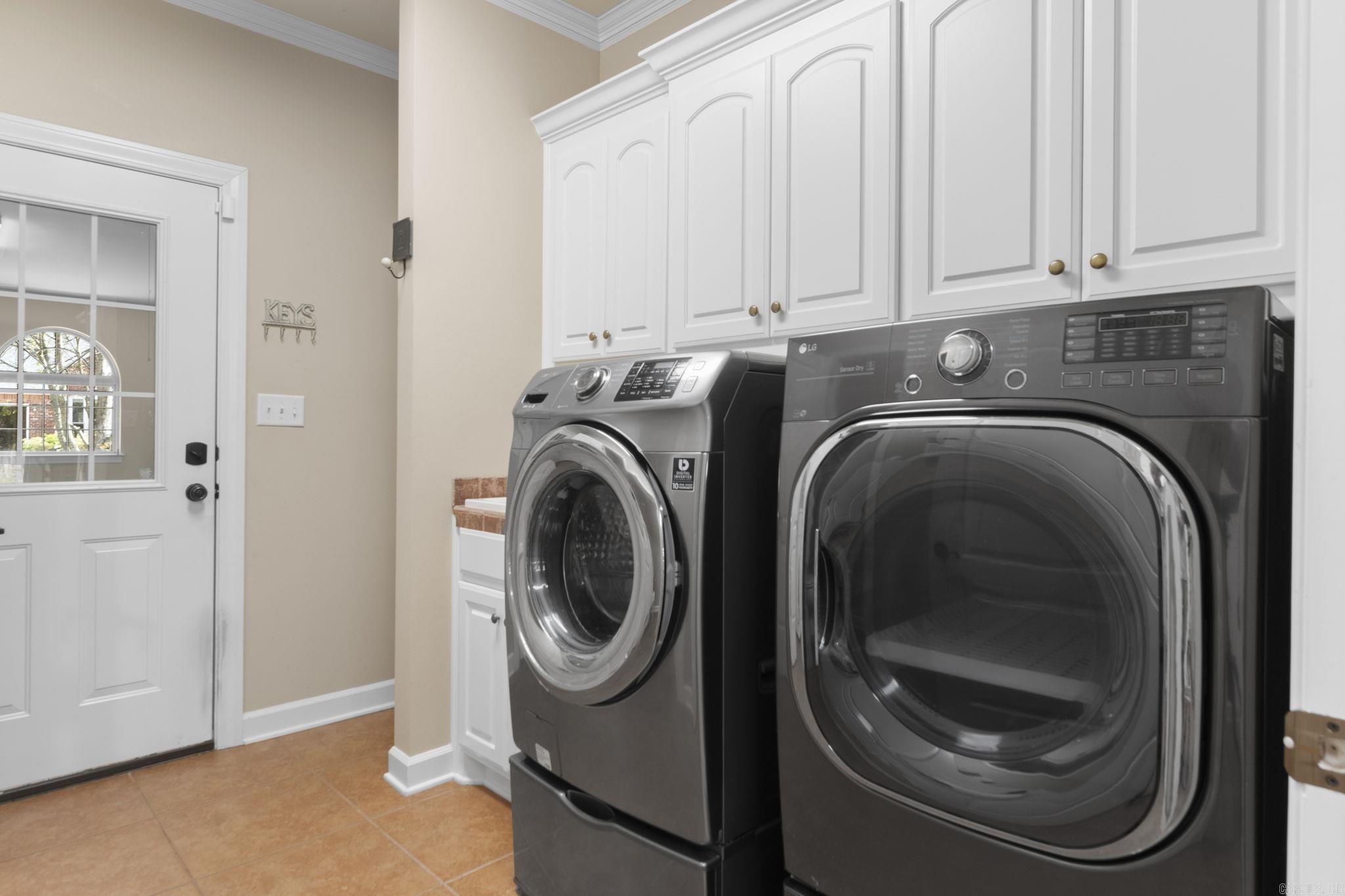 EDGEWATER ADDN - Residential