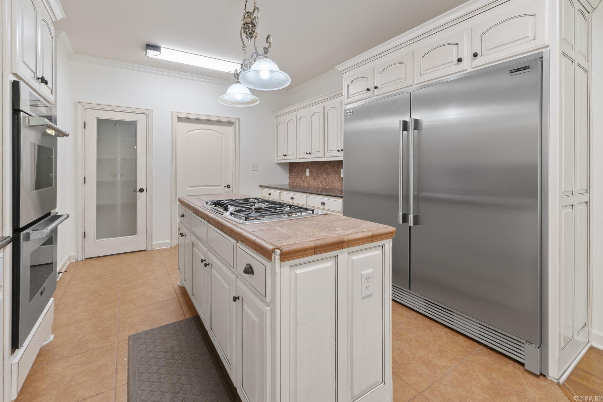 EDGEWATER ADDN - Residential