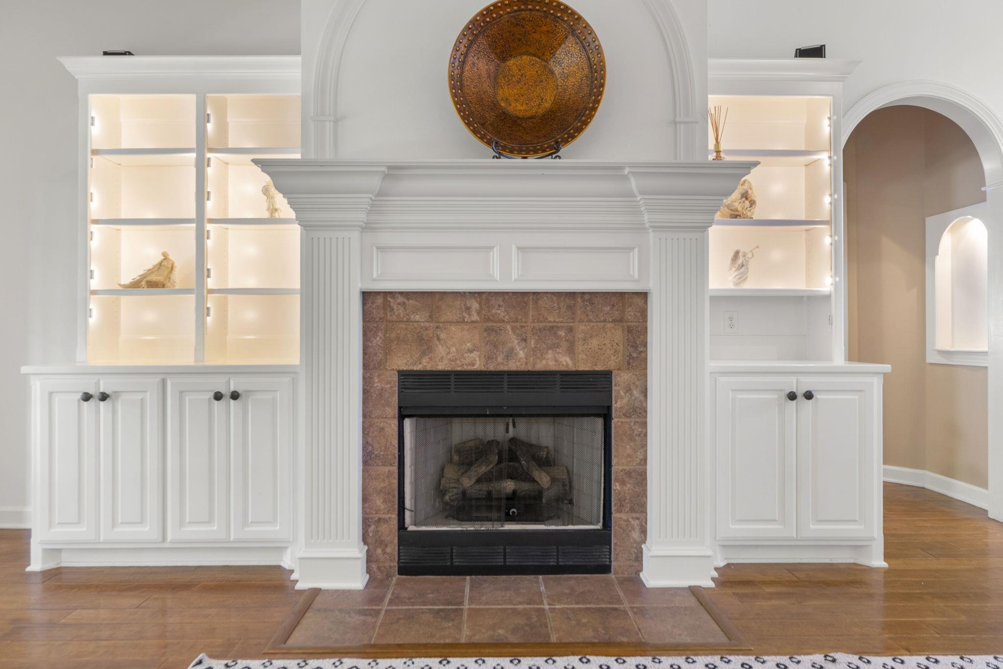 EDGEWATER ADDN - Residential