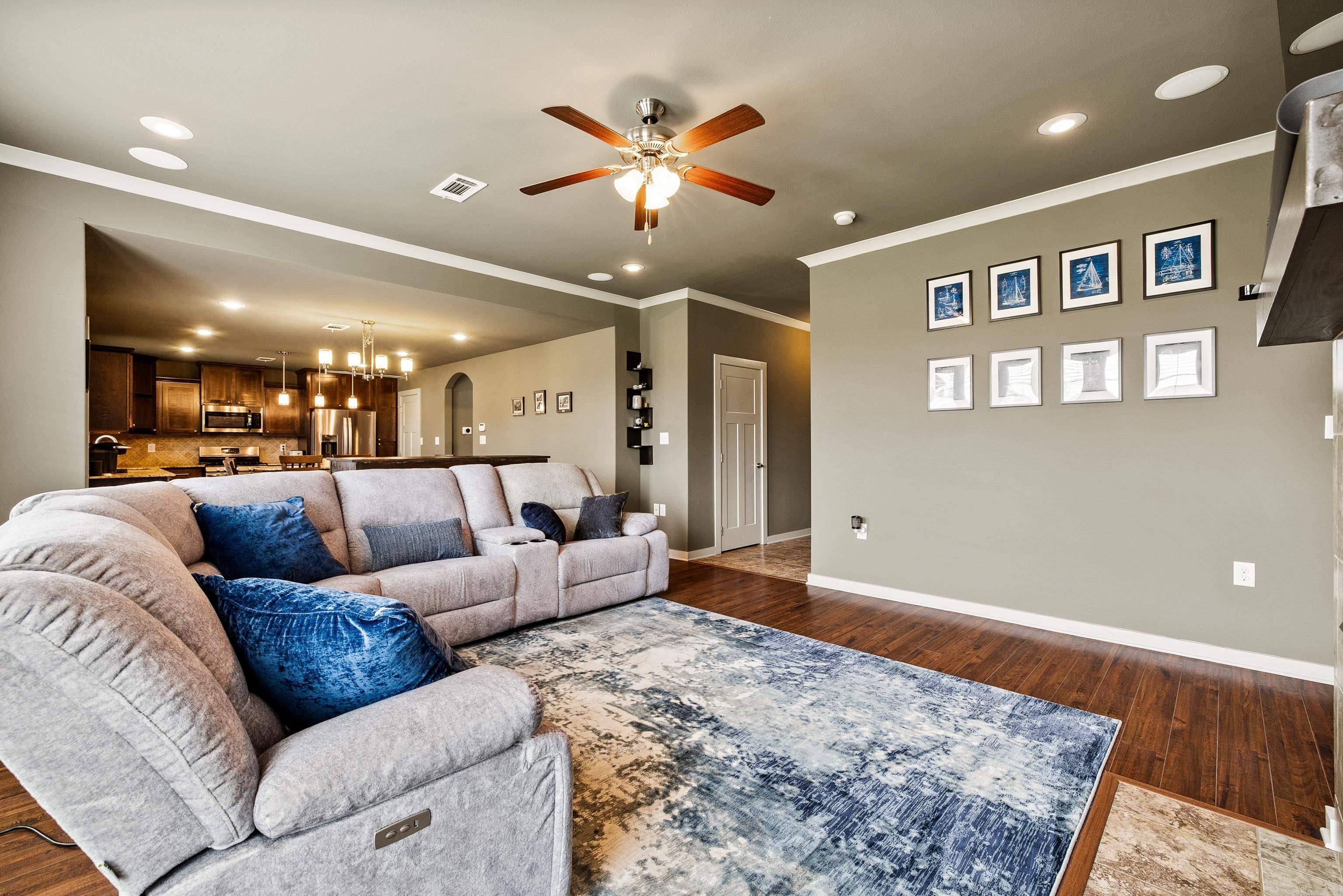 GARDENS AT SOUTHRIDGE ADDITION - Residential