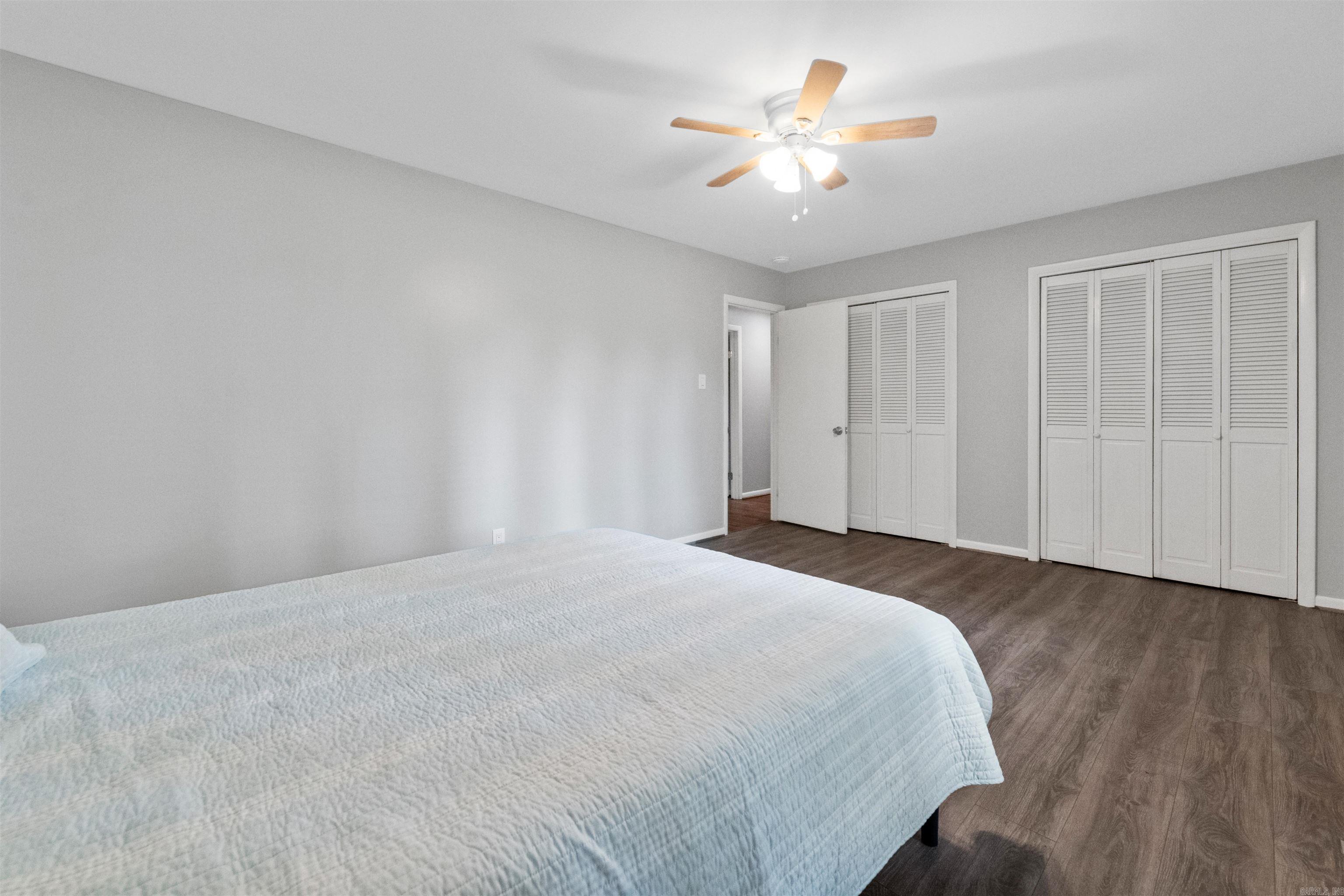 COUNTRY CLUB PARK - Residential