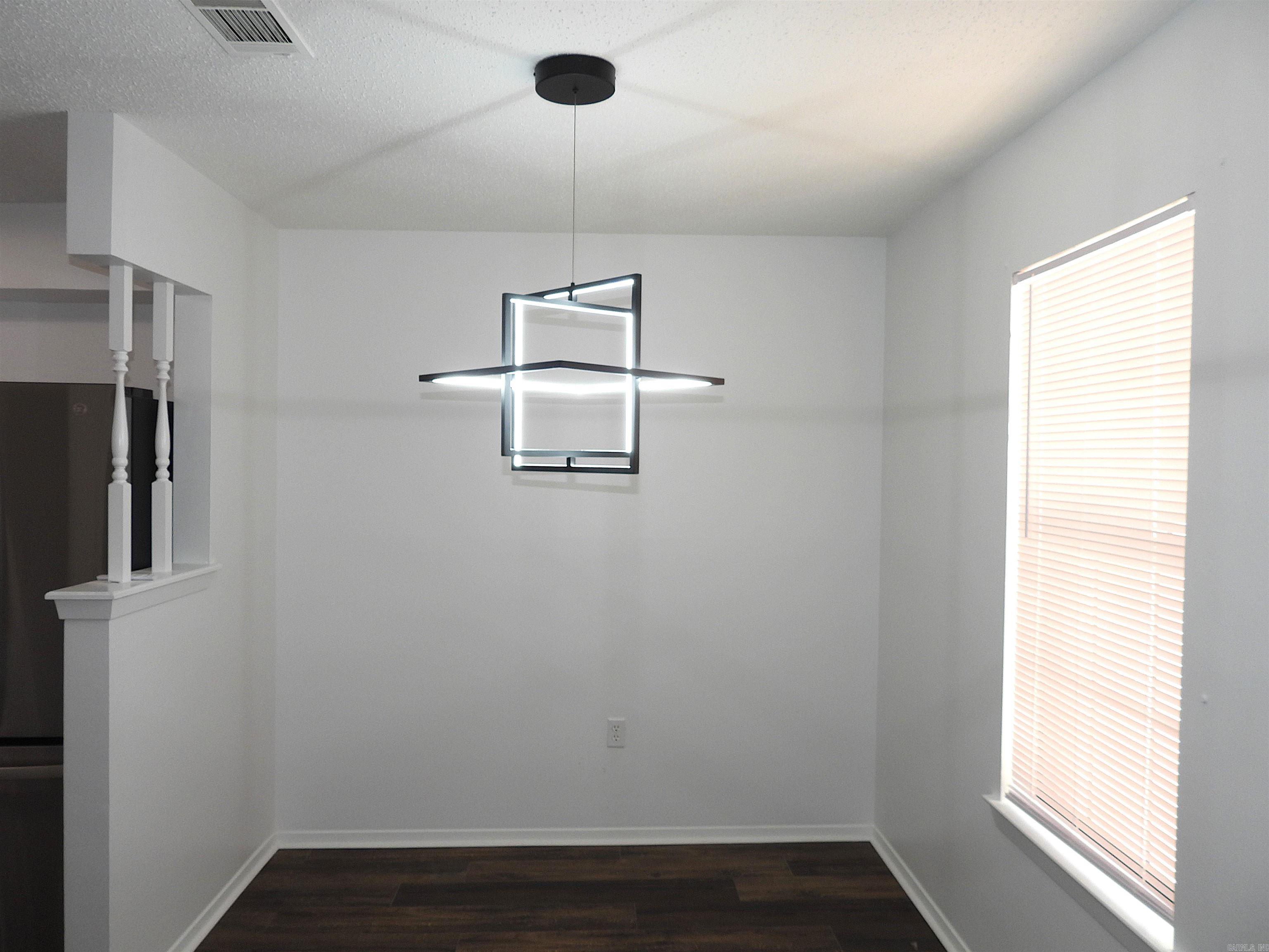 BARROW JOHN - Residential