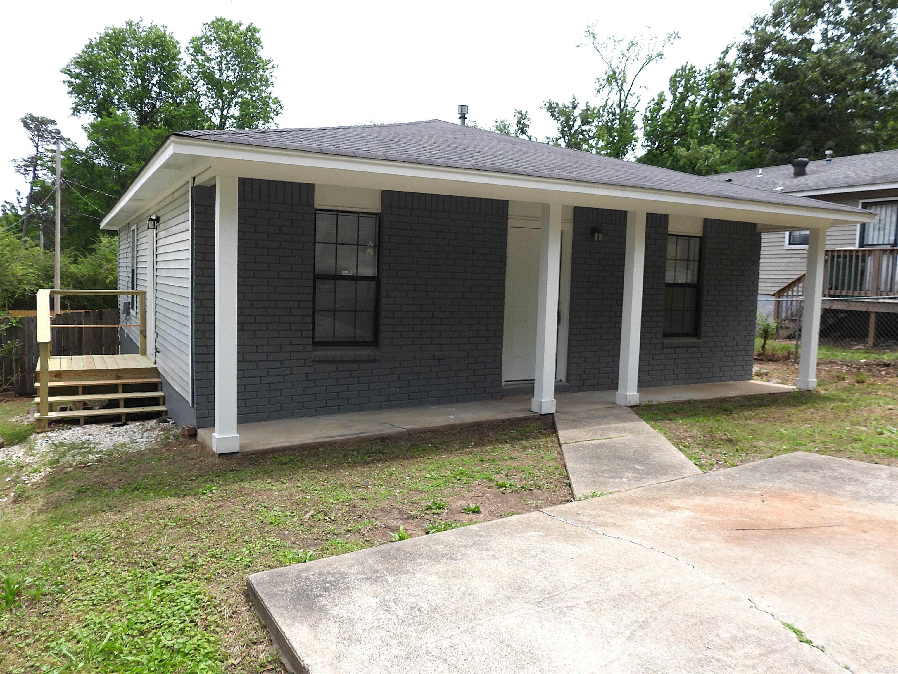 BARROW JOHN - Residential