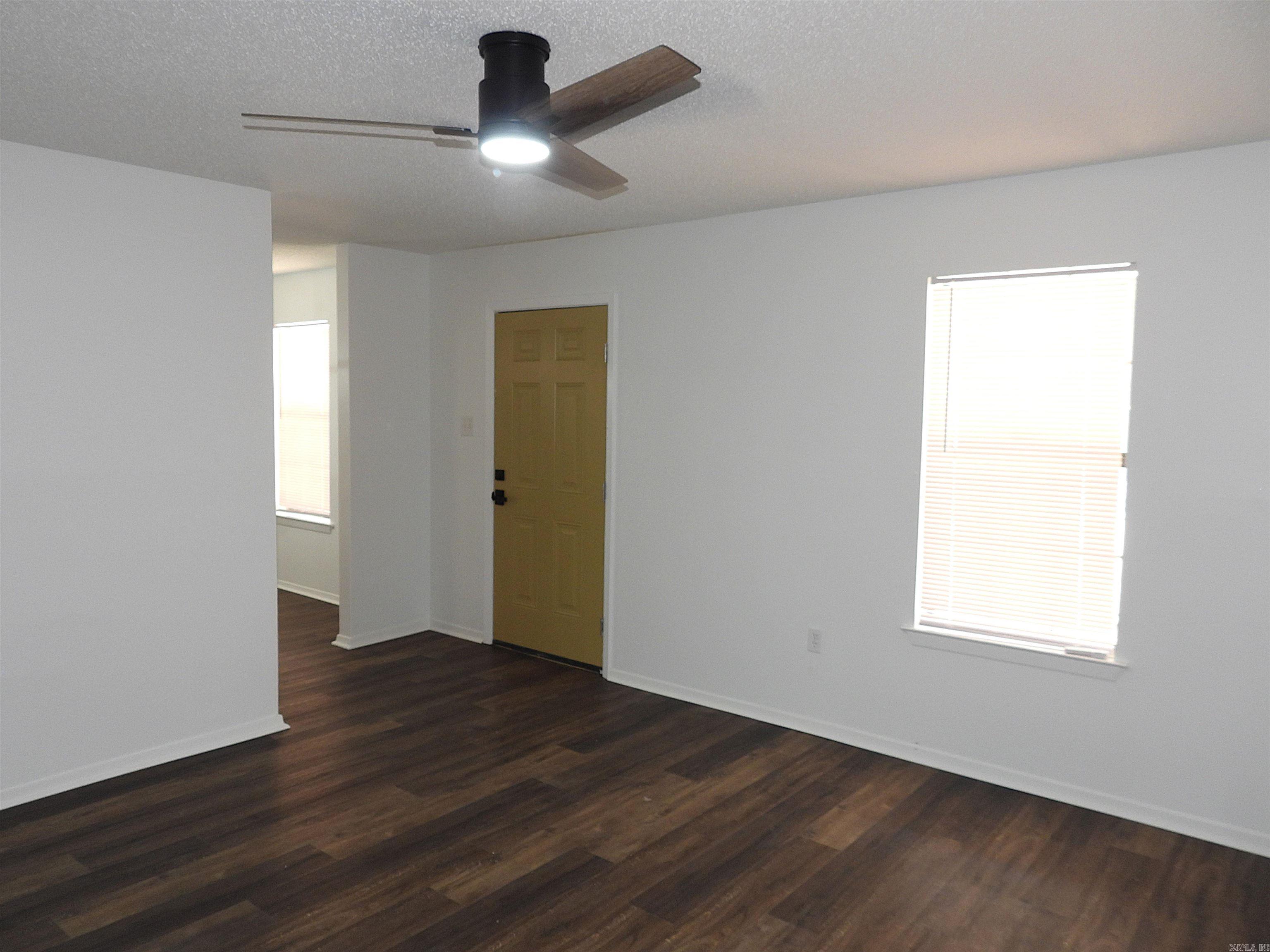 BARROW JOHN - Residential