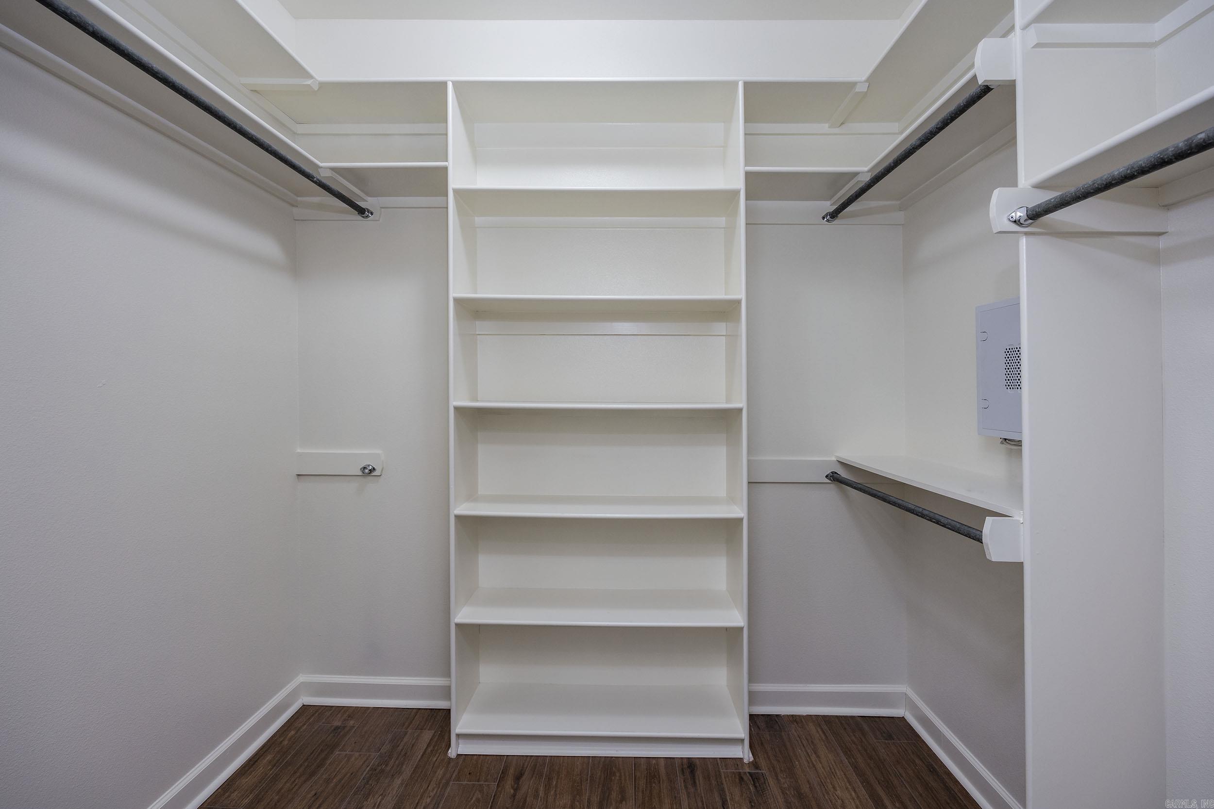 TAYLOR PARK - Residential