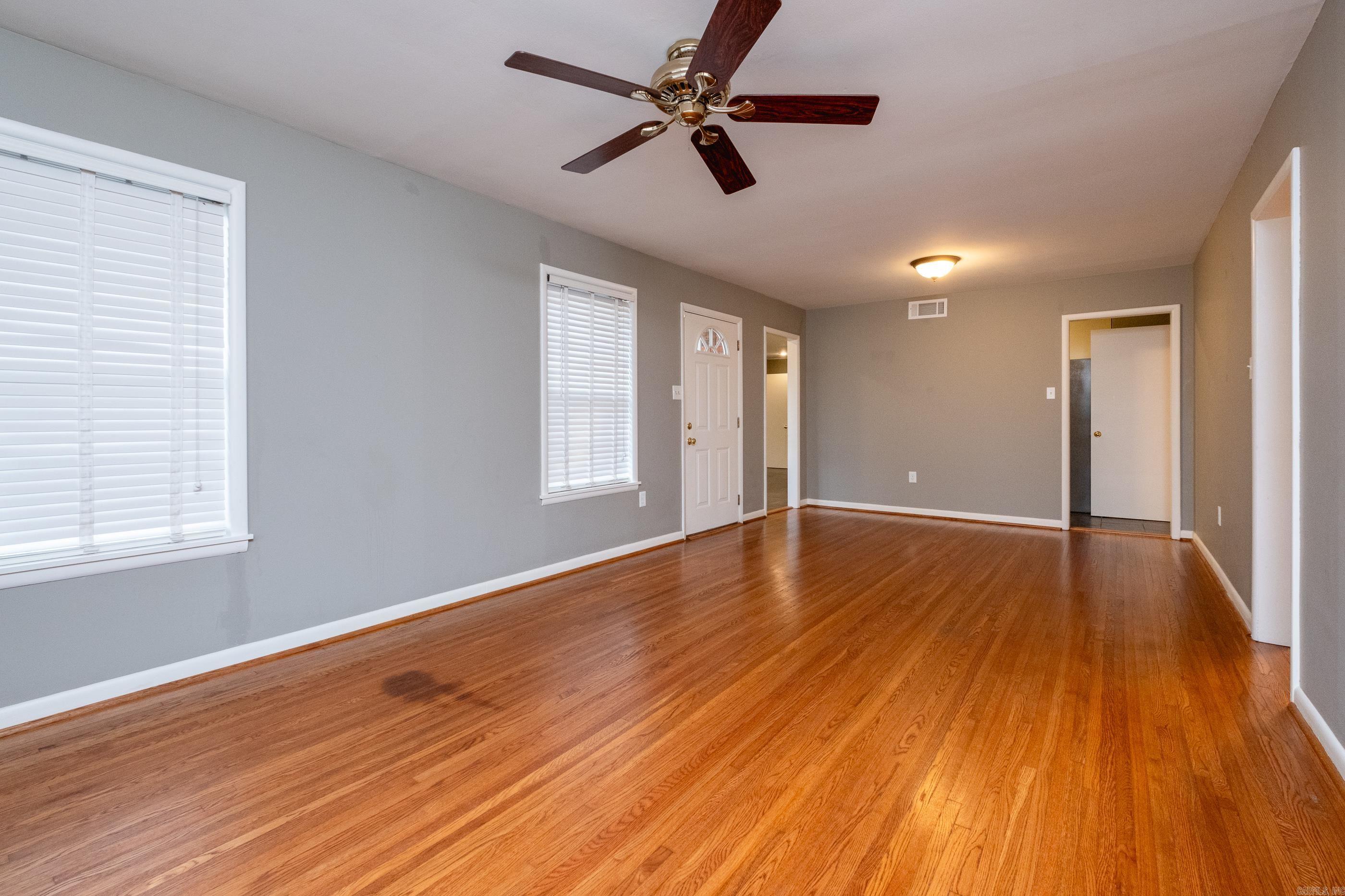 HALL PLAZA - Residential