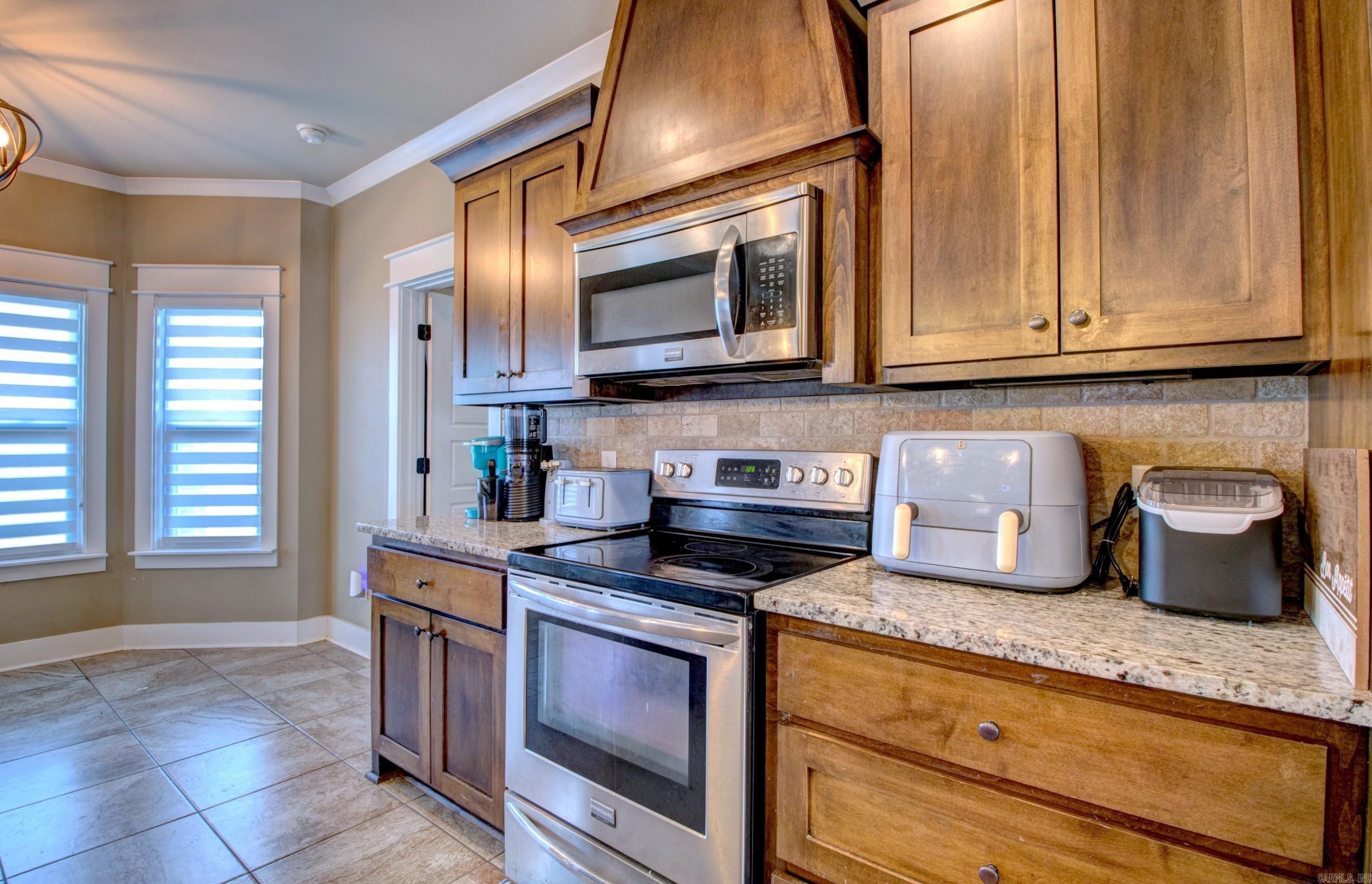 DAWSONS POINTE - Residential