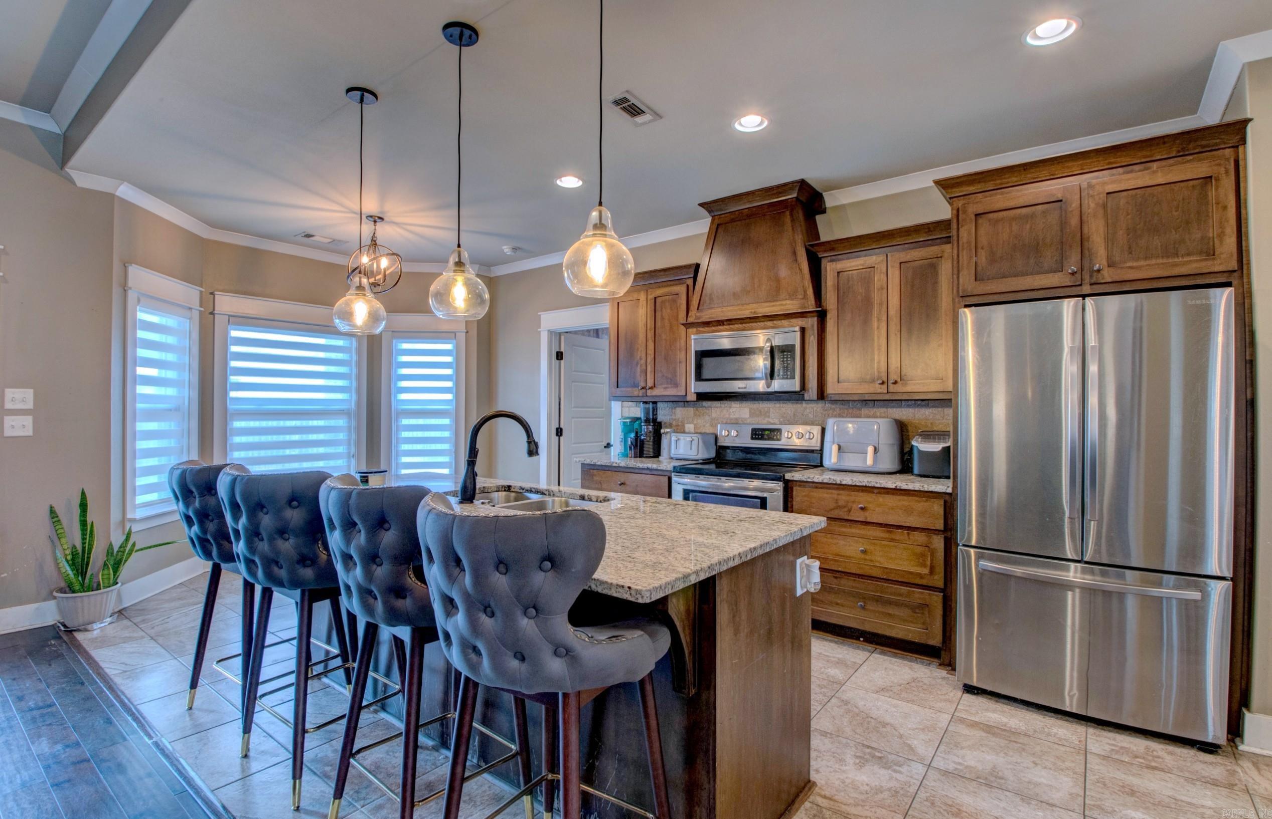 DAWSONS POINTE - Residential